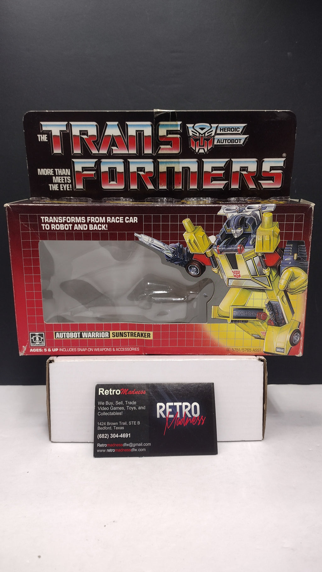 1984 Vintage Original G1 Transformers Sunstreaker Box with Reissue Inner Bubble (Hasbro - Packaging Only / Box Heavy Wear)