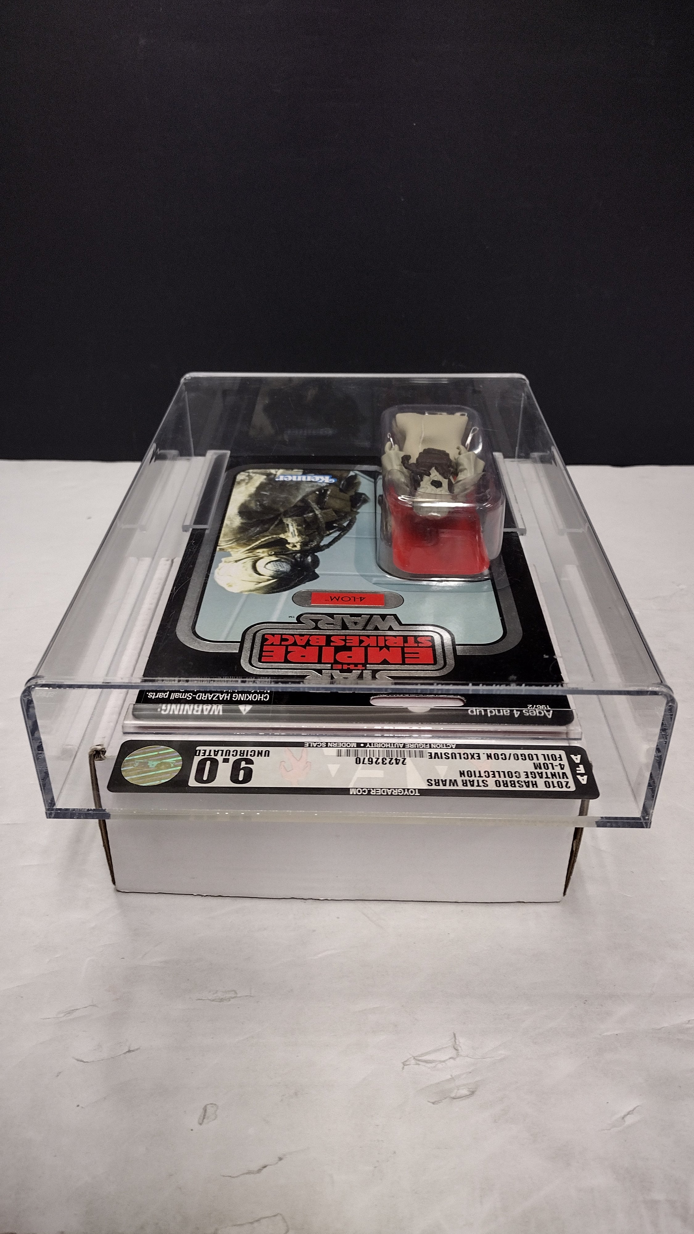 Star Wars The Vintage Collection Celebration V Exclusive 4-LOM 3.75" Action Figure – AFA 9.0 Uncirculated (Mint In Packaged)