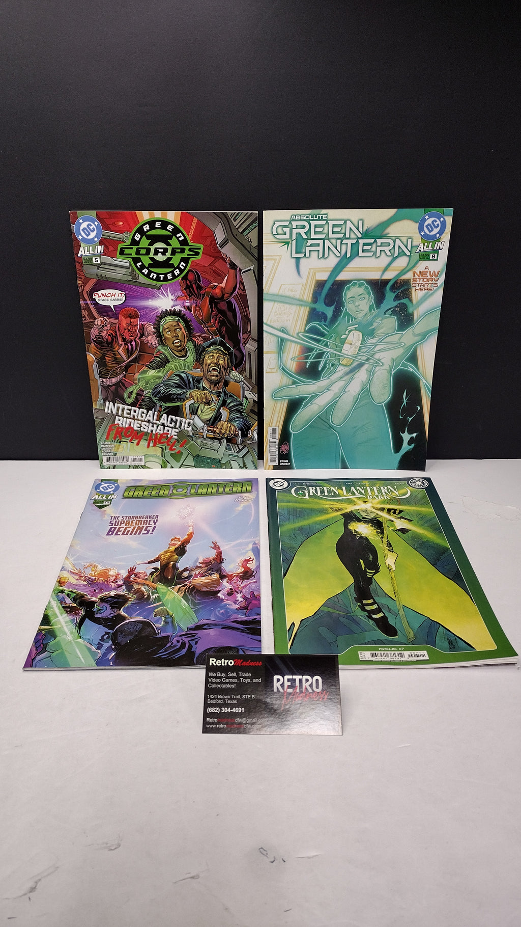 DC Comics Modern Era Lot – 4 Book Set - Lot R (Brand New / Unread)
