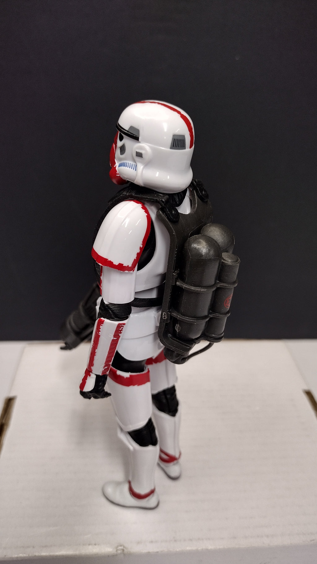 Star Wars The Black Series: Incinerator Stormtrooper – 6" Scale (The Mandalorian) - Loose
