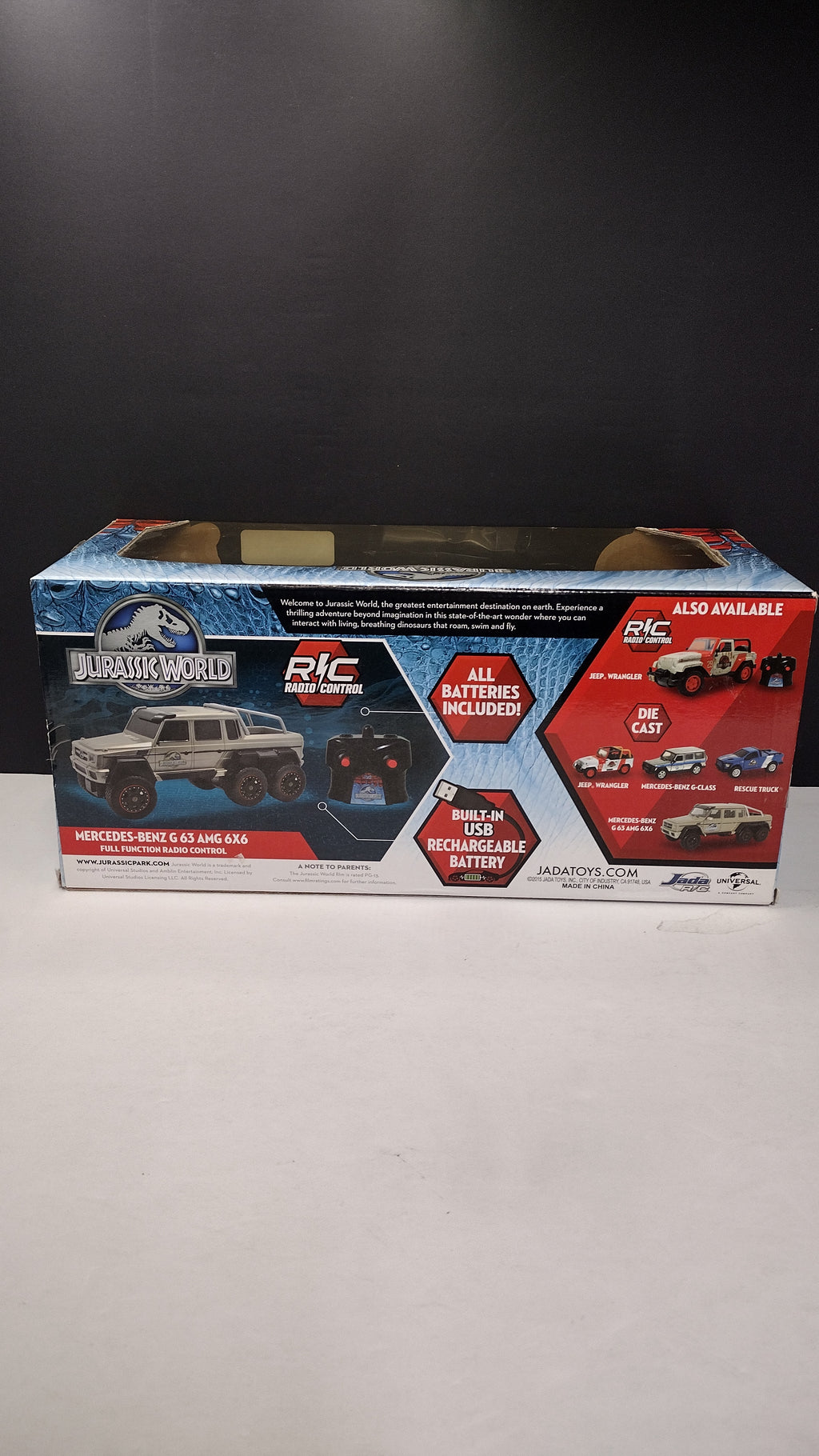 Jada Toys Jurassic World Mercedes-Benz G63 AMG 6x6 Die-Cast Truck (1:24 Scale) — RARE!