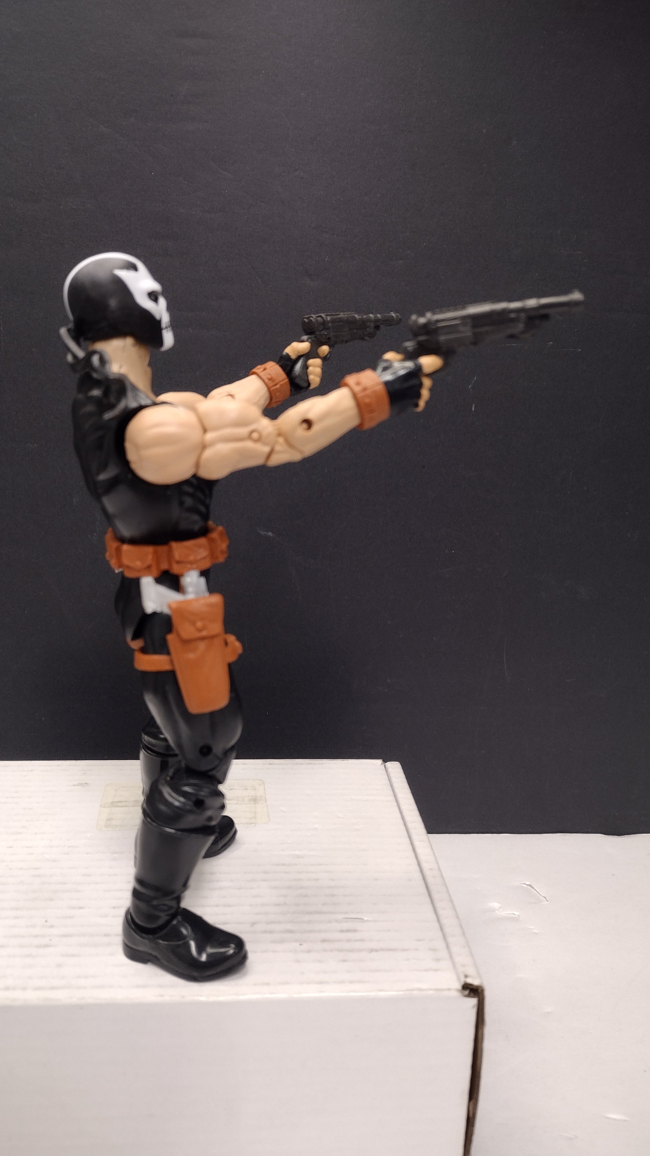 Marvel Legends Series Classic Comic Crossbones 6-Inch Action Figure (Hasbro Crimson Dynamo Wave - Loose w/ All 4 Guns)