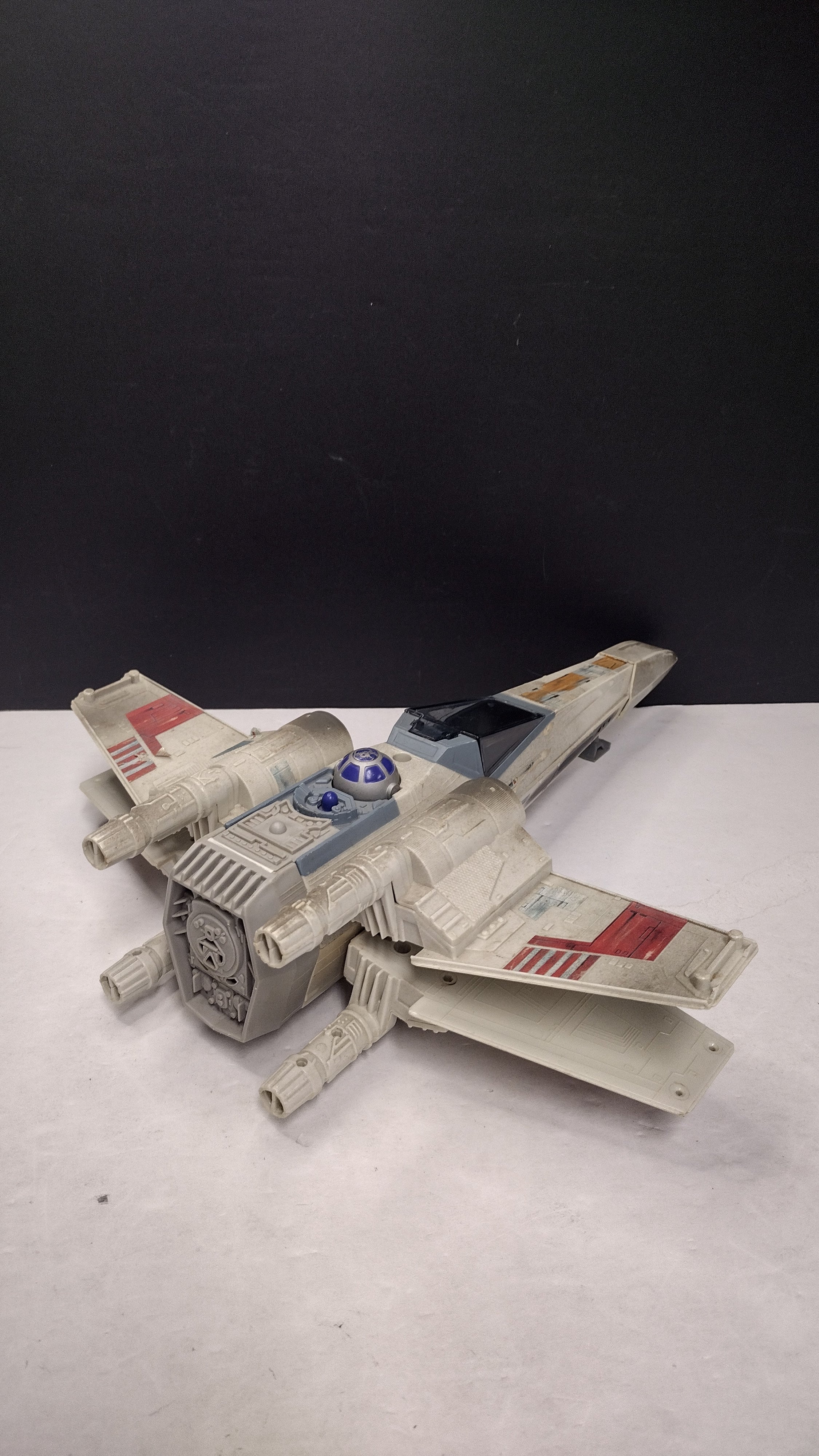 Vintage 1995 Star Wars The Power of the Force X-Wing Fighter Vehicle (Kenner / Tonka - Incomplete / Missing Wing Blasters)