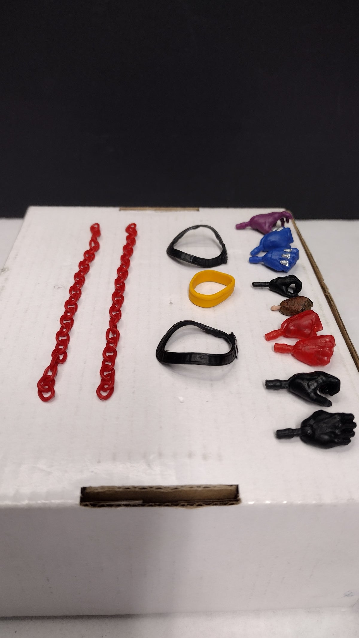 Marvel Legends Hands and More Parts Lot 15 Pieces