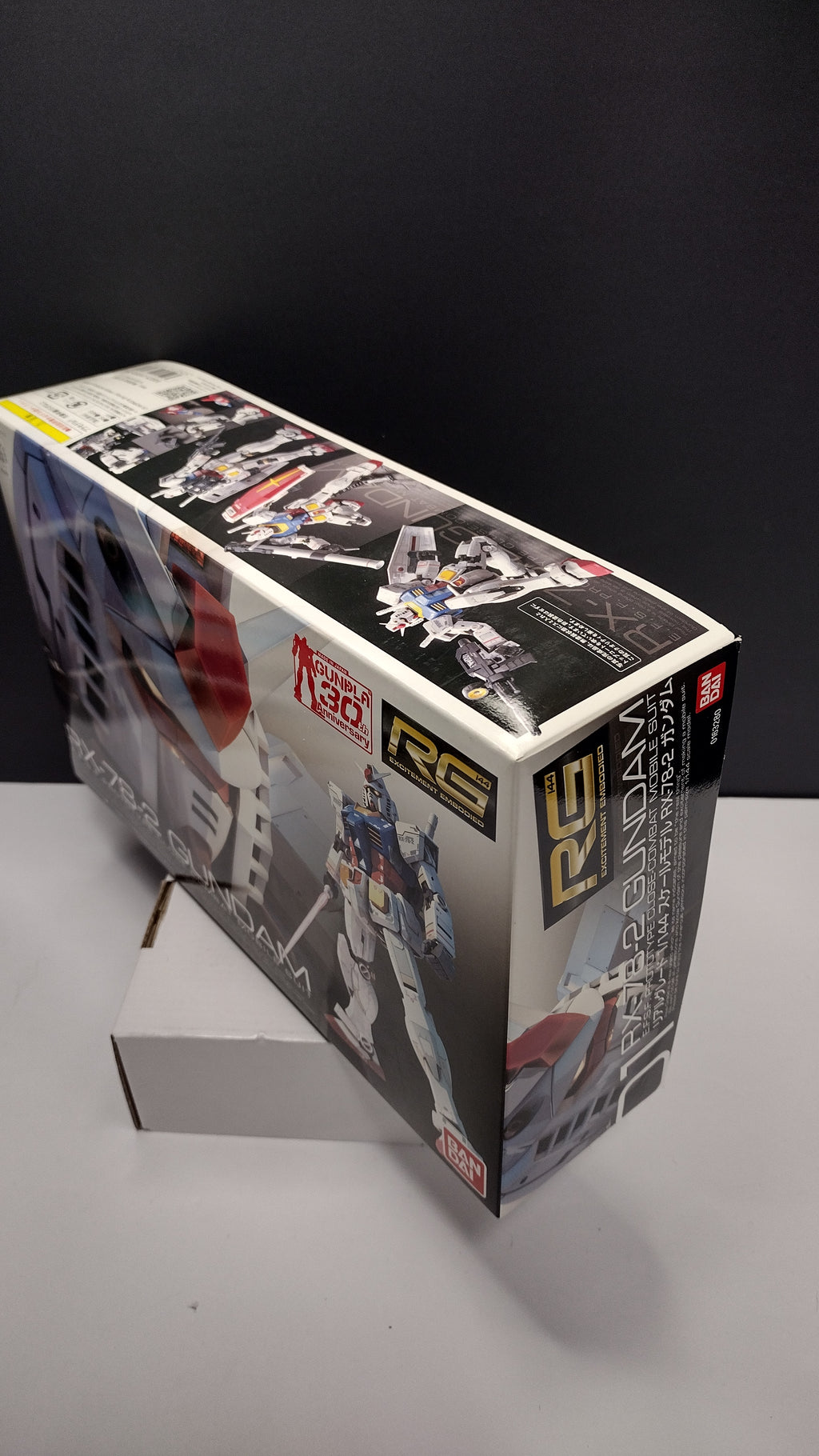 Bandai Spirits Gundam RG 1/144 RX-78-2 – Real Grade Model Kit (Open Box / Sealed Contents)