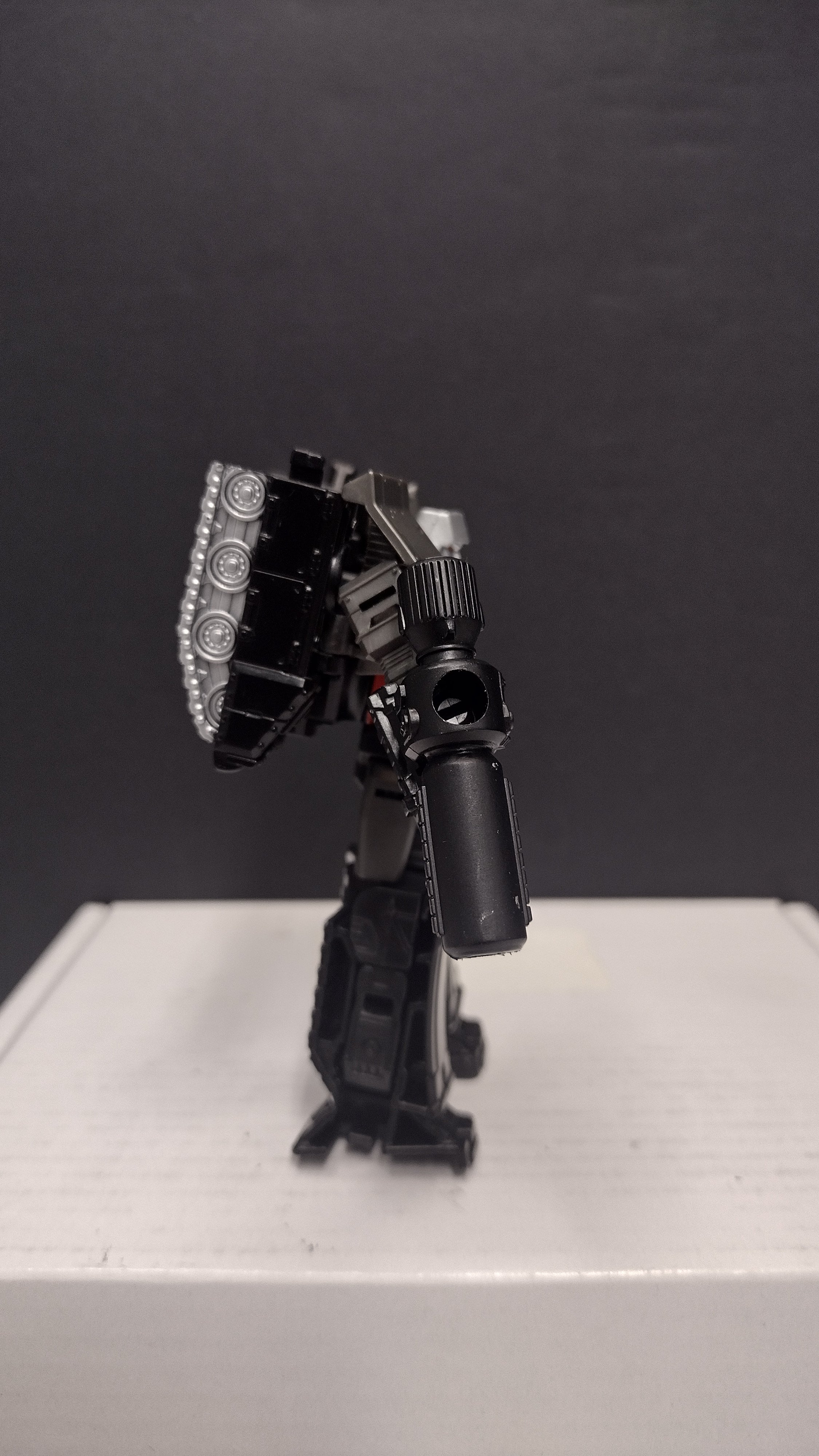 Transformers War for Cybertron: Kingdom Core Class WFC-K13 Megatron – Loose 3.5" Figure (Missing P-38 Handgun Accessory)