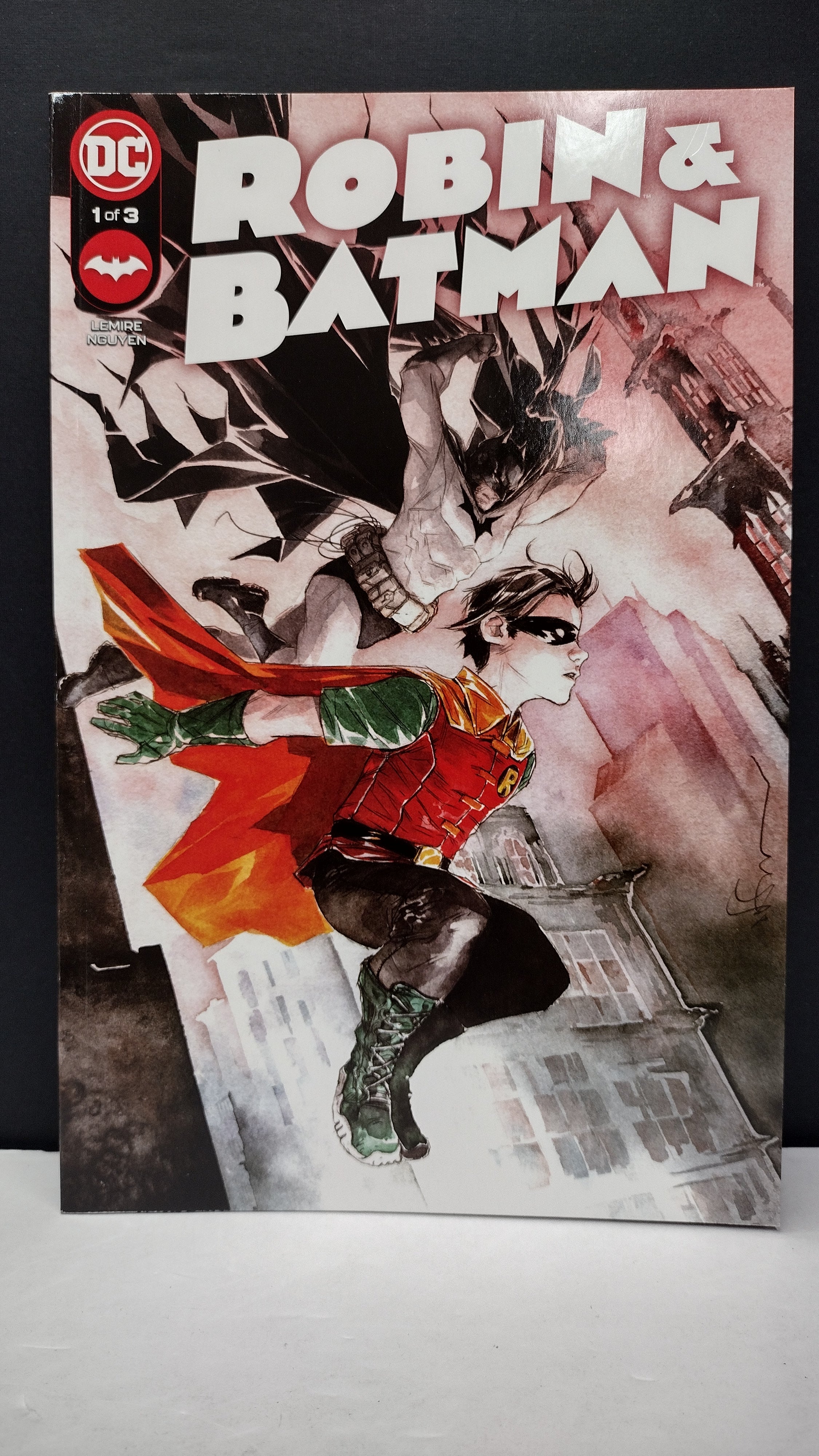 DC Comics Modern Era Lot – 5 Book Set - Lot L (Brand New / Unread)