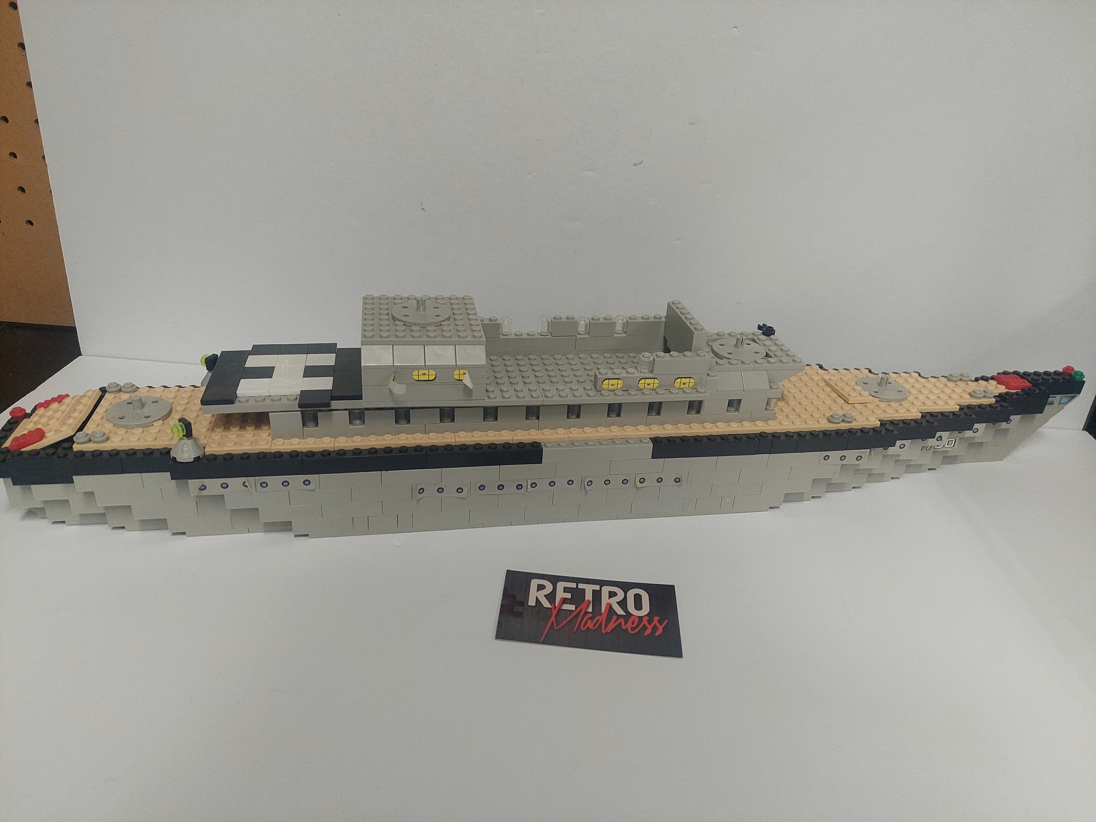 Mega Bloks Battleship Pro-Builder Collector Series