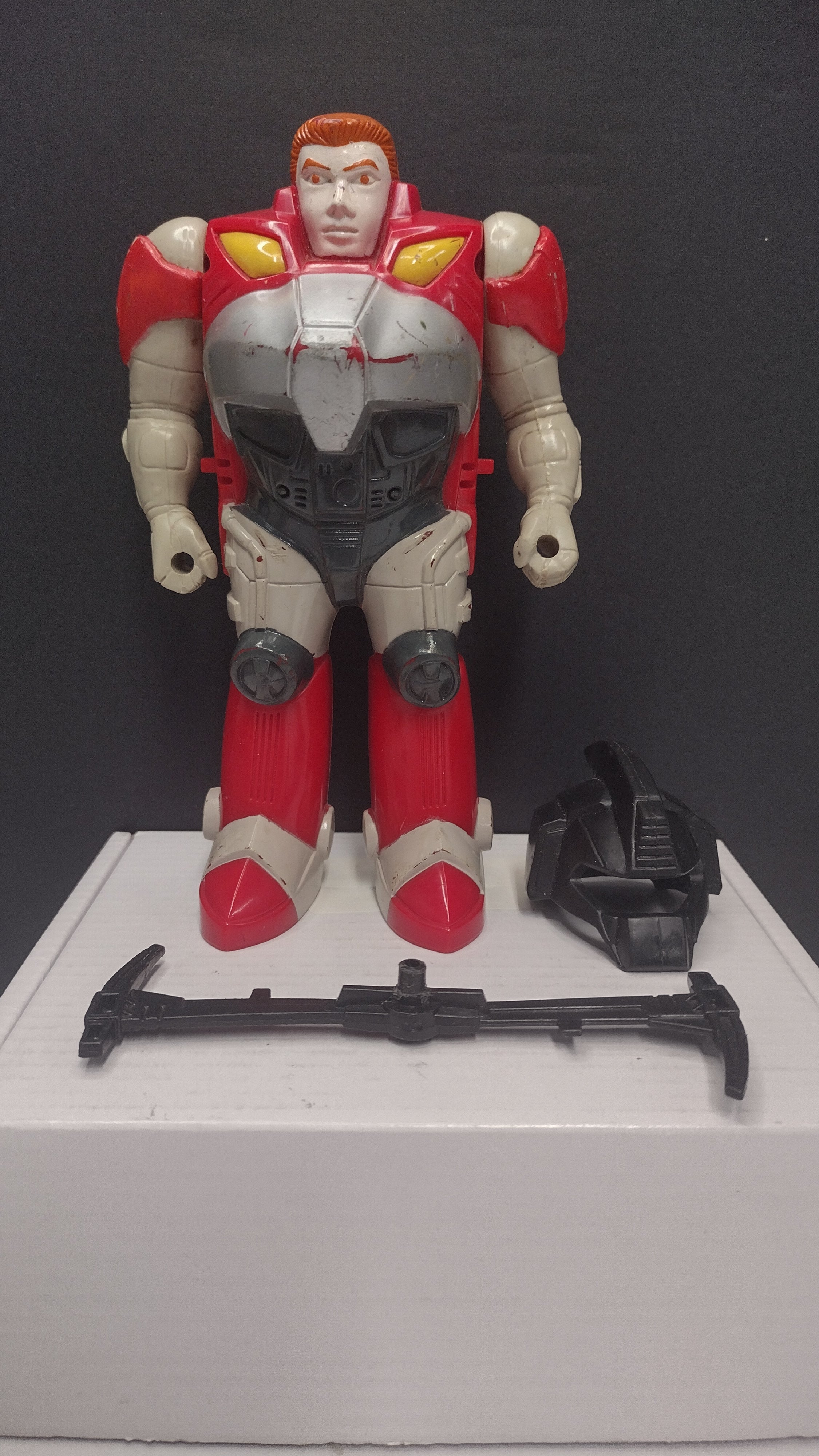 Vintage 1988 G1 Transformers: Pretenders Sky-High – Replacement Parts Lot (Includes Front Shell, Helmet & Rotor Blade)