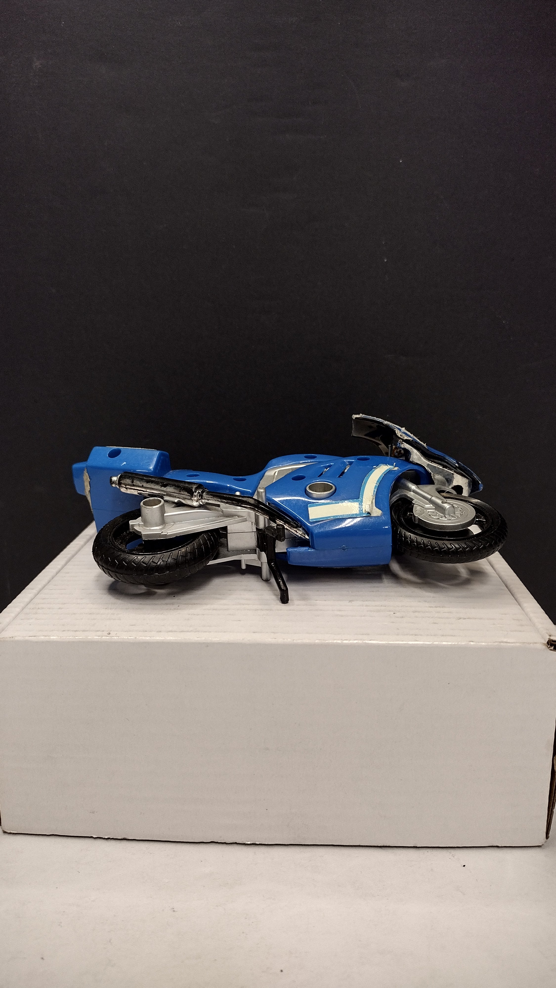 Vintage 1993 Bandai Mighty Morphin Power Rangers Triceratops Battle Bike Vehicle (Loose)