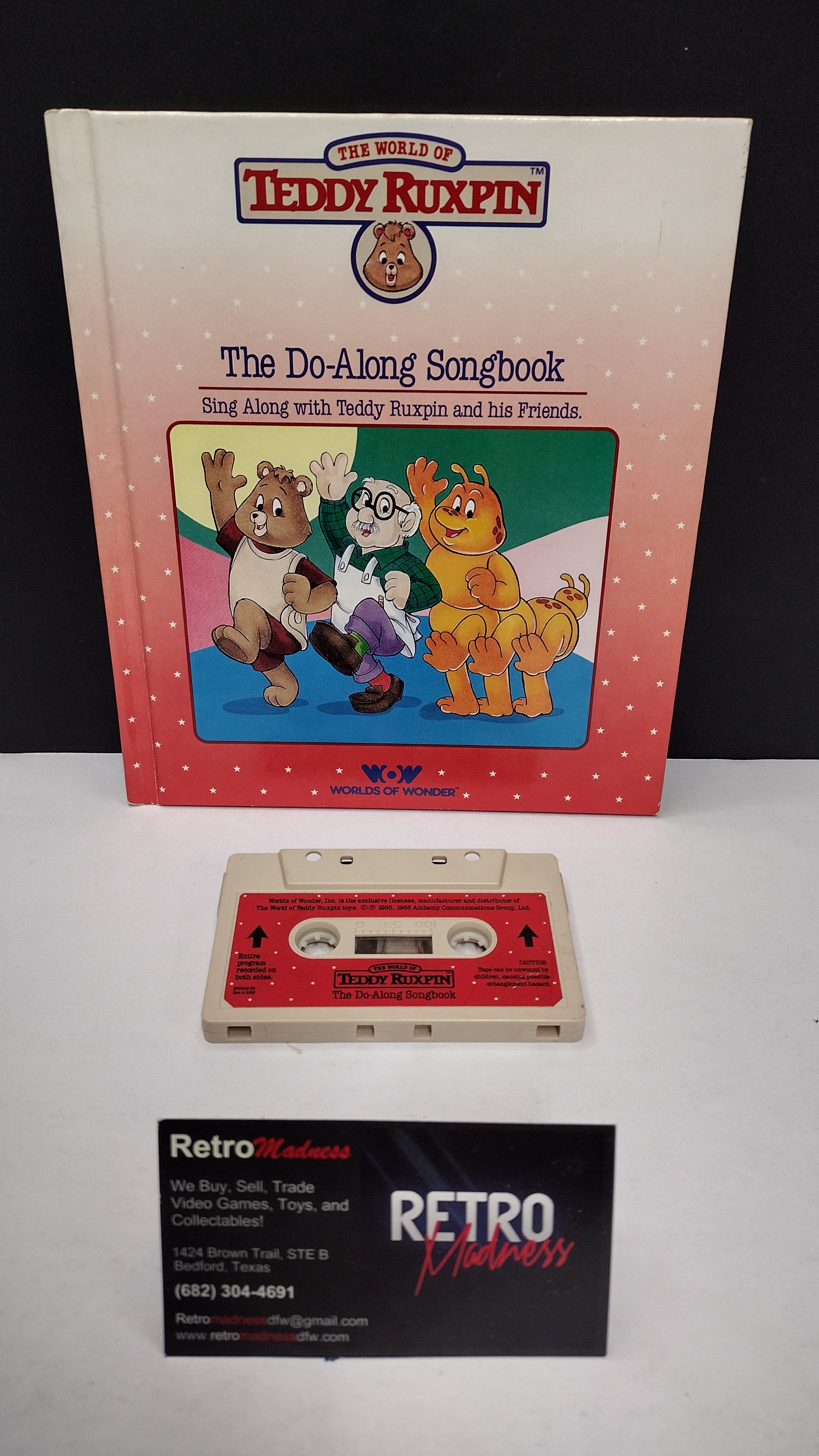 Vintage 1985 Teddy Ruxpin “The Do-Along Songbook” Talking Book & Cassette Tape Set (Worlds of Wonder)