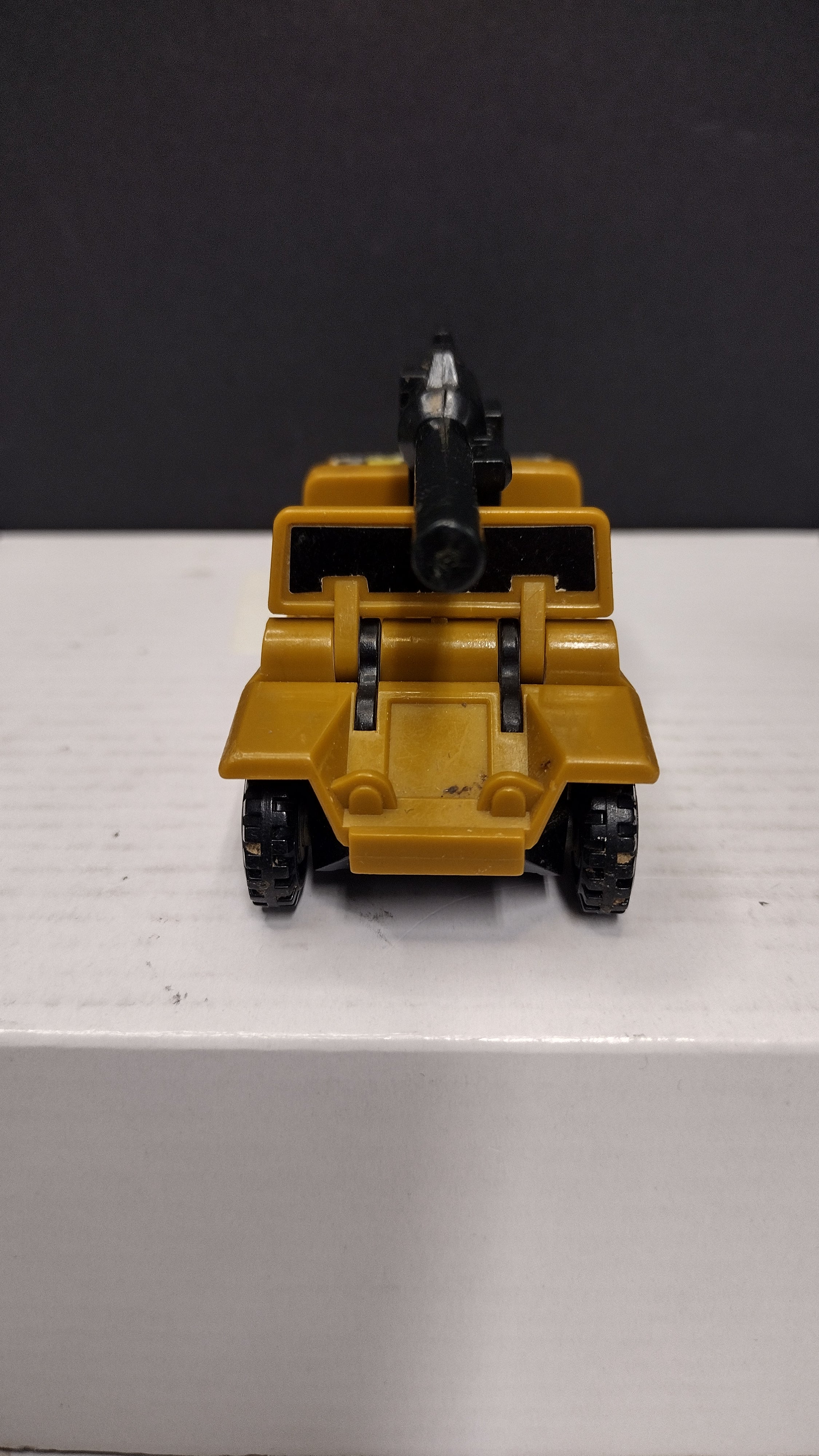 Vintage 1986 G1 Transformers: Combaticon Swindle Action Figure – Loose with Large Scatter Blaster Weapon (Decepticon Bruticus Team)