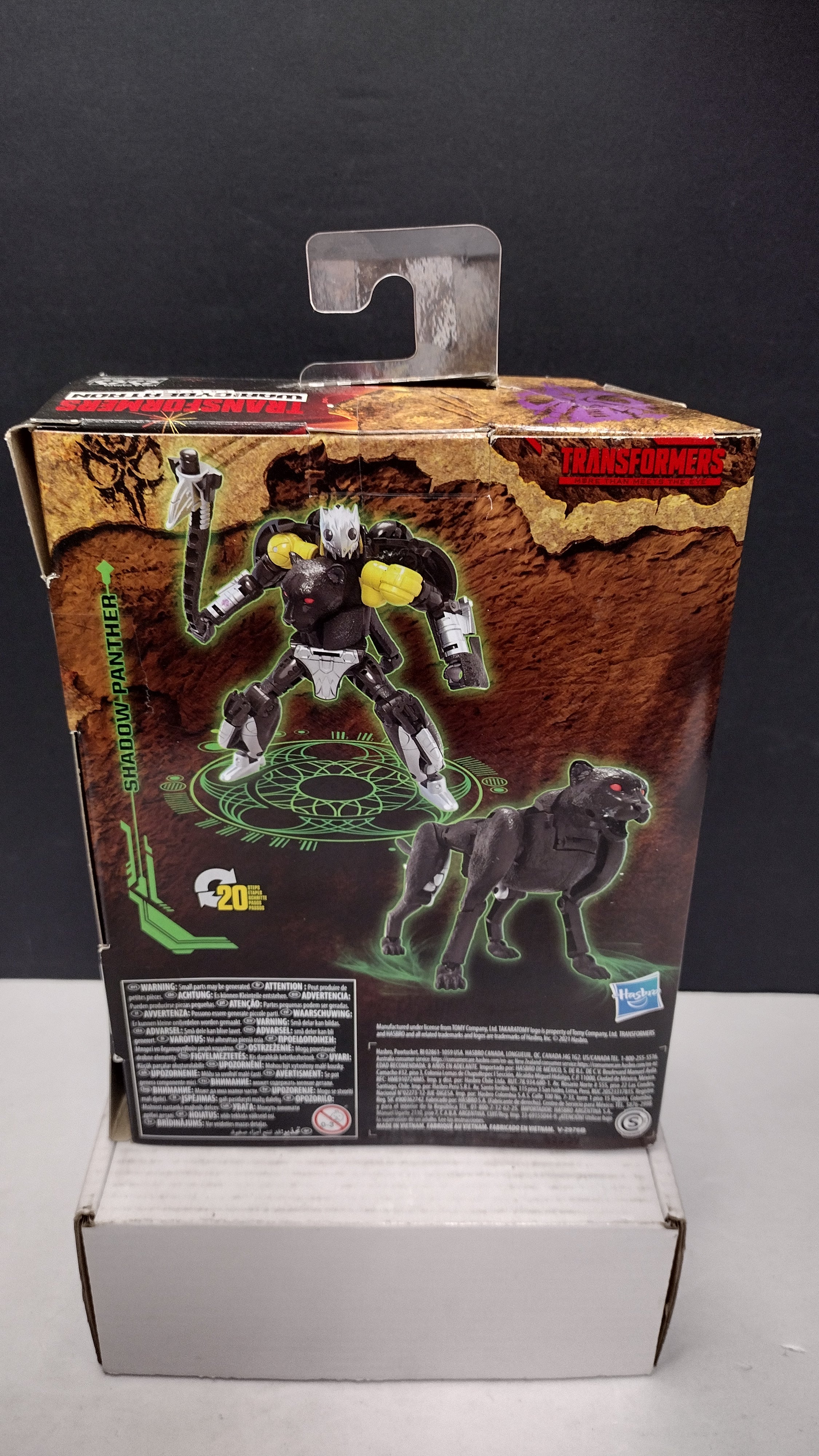 Hasbro Transformers War for Cybertron: Kingdom Deluxe Shadow Panther (WFC-K31 - Factory Sealed, NIB)