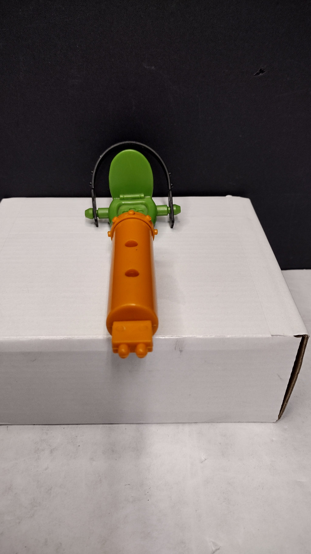 Vintage TMNT 1989 Double Barrel Plunger Gun Seat Mount Barrel and Seatbelt Lot OEM
