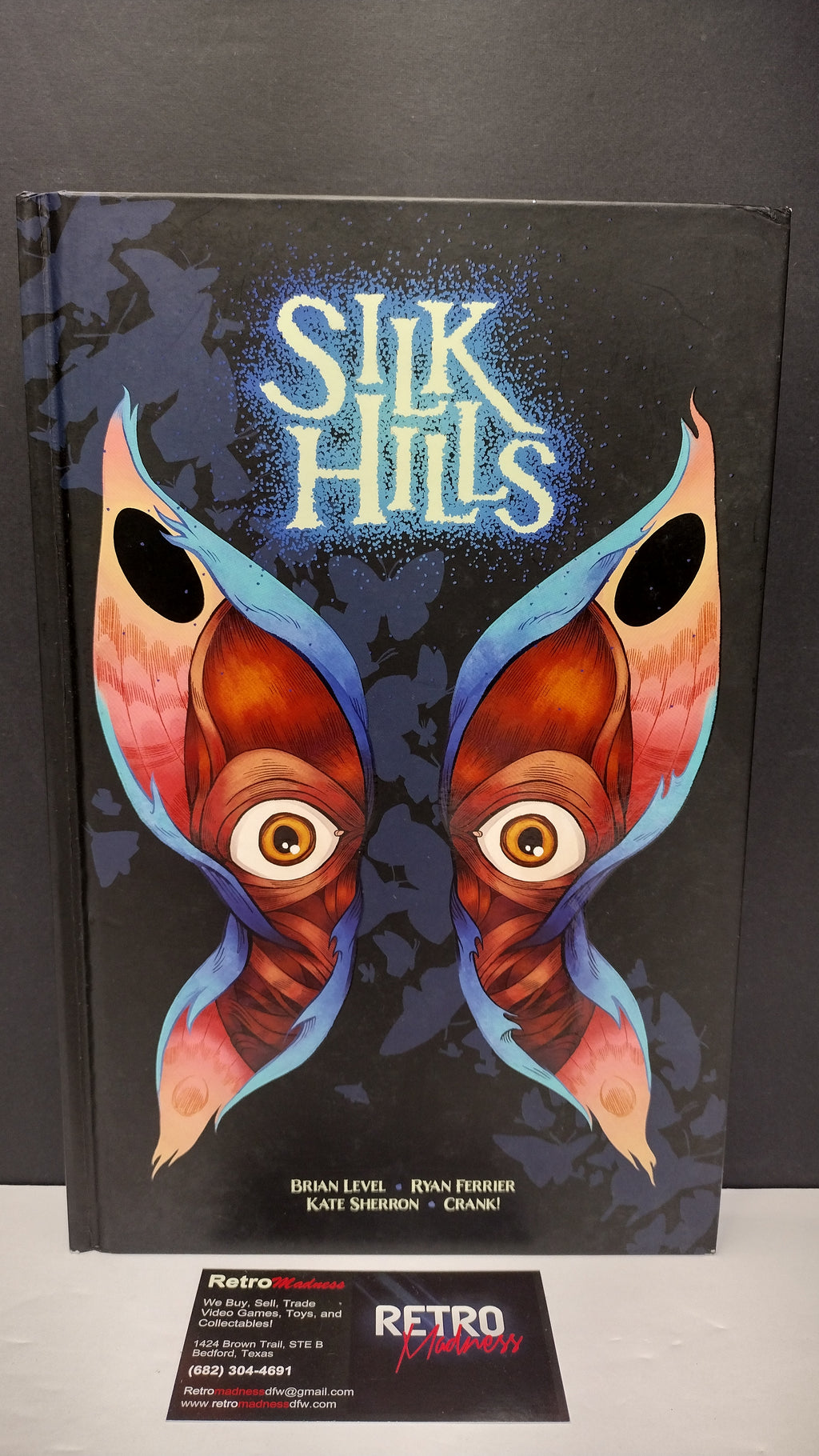 (MATURE) Silk Hills by Ryan Ferrier & Brian Level – New Hardcover