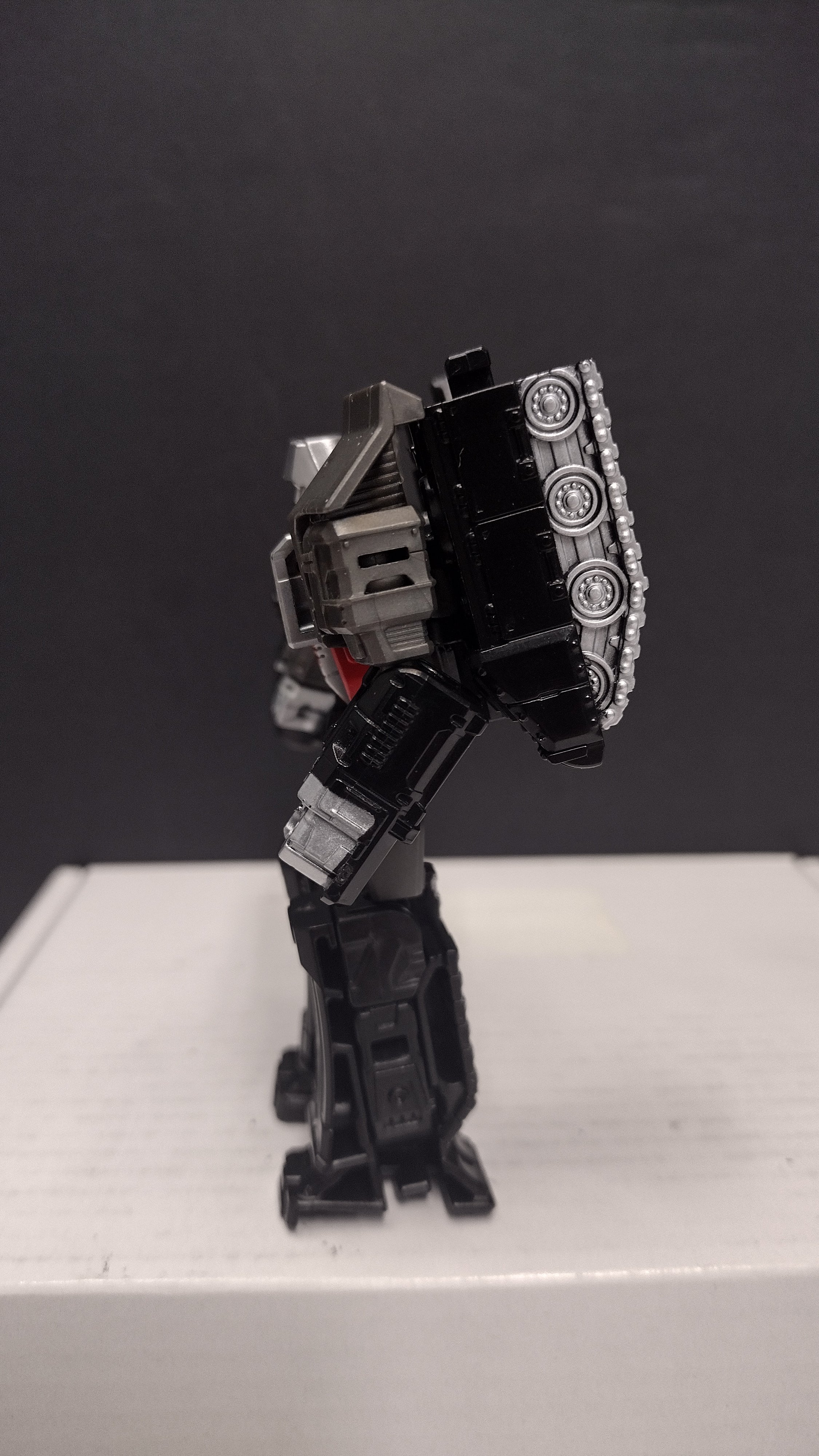 Transformers War for Cybertron: Kingdom Core Class WFC-K13 Megatron – Loose 3.5" Figure (Missing P-38 Handgun Accessory)
