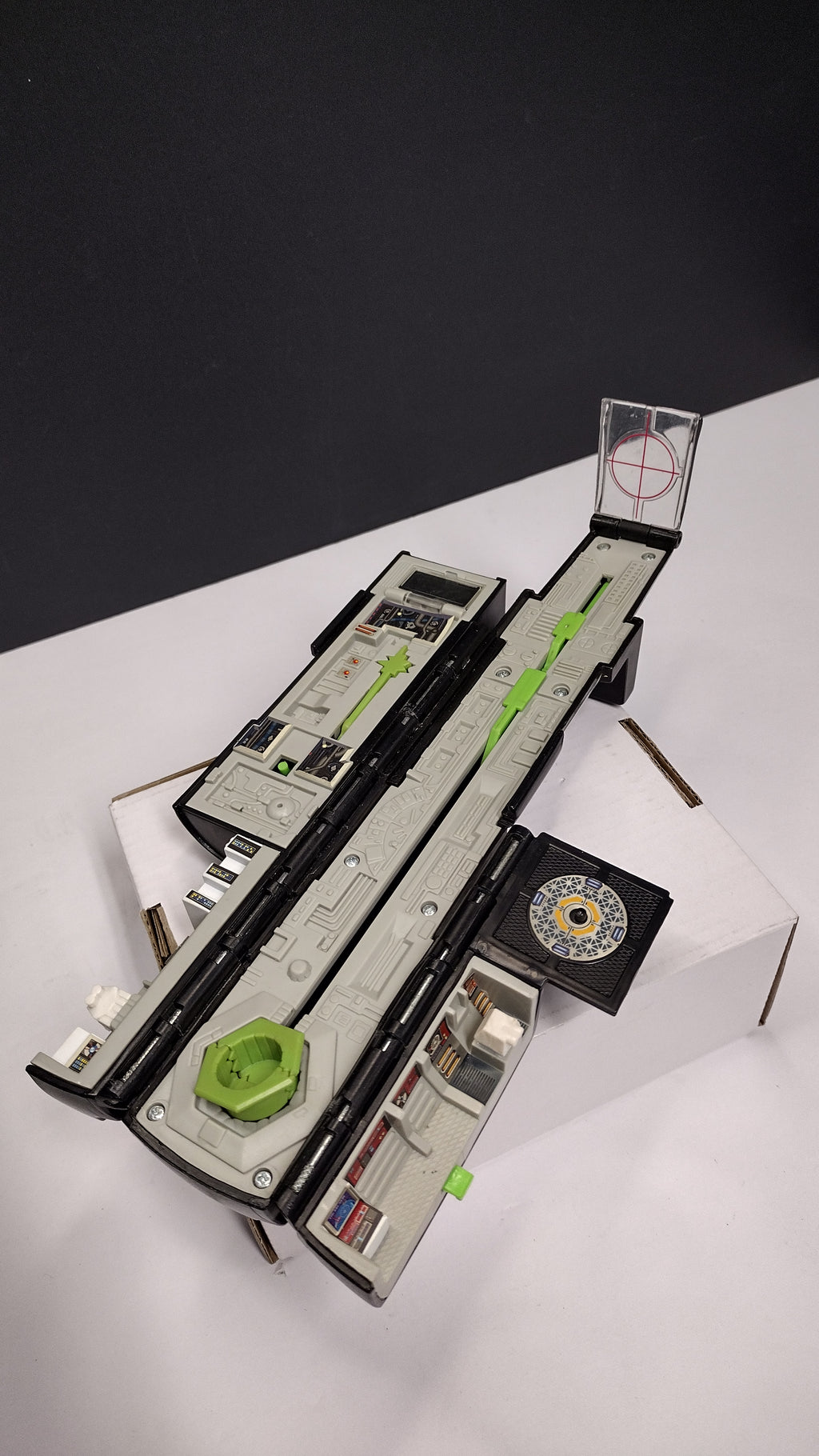 Vintage 1996 Galoob Micro Machines Star Wars: Darth Vader’s Lightsaber / Death Star Trench Playset – Incomplete