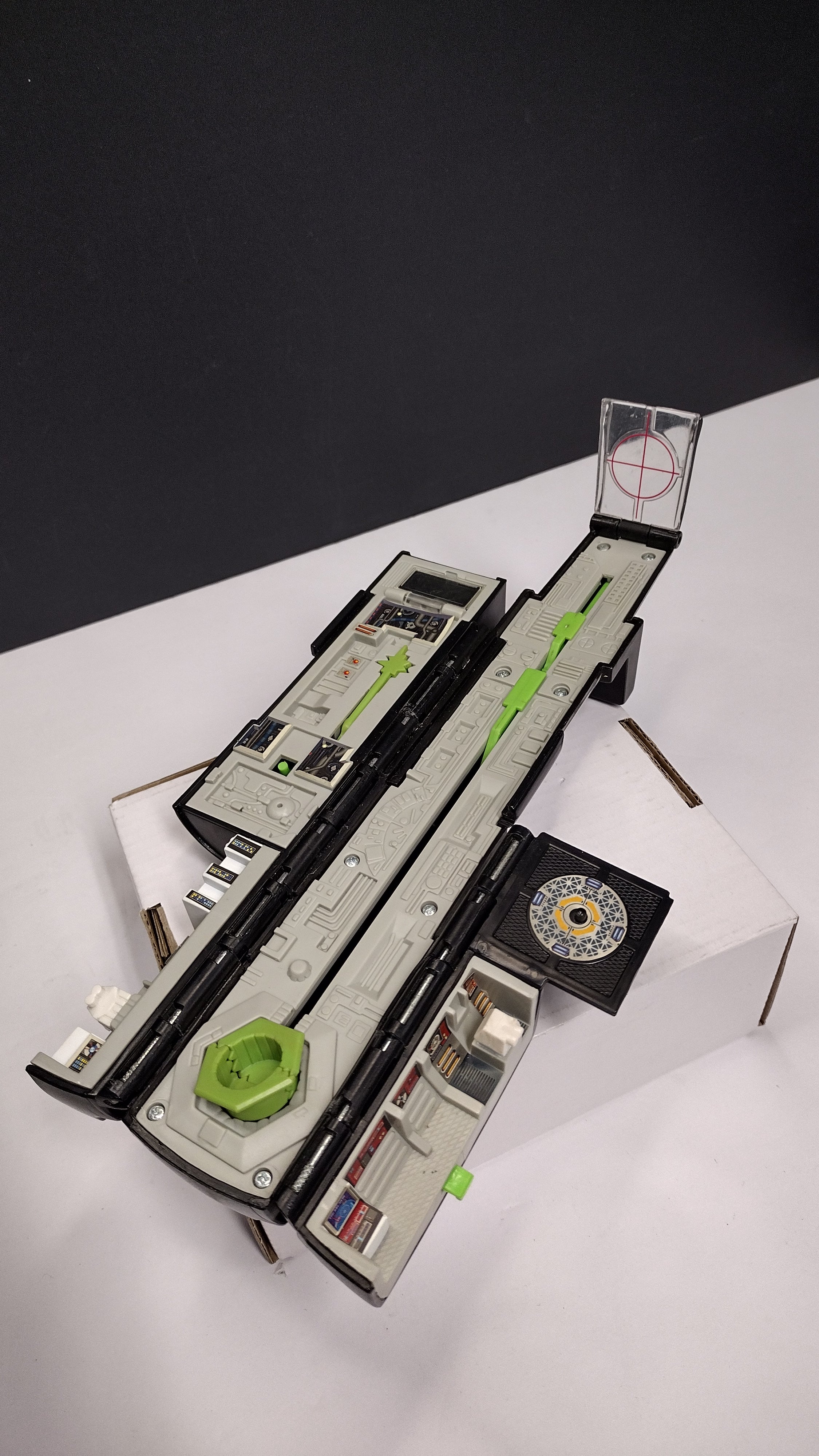 Vintage 1996 Galoob Micro Machines Star Wars: Darth Vader’s Lightsaber / Death Star Trench Playset – Incomplete