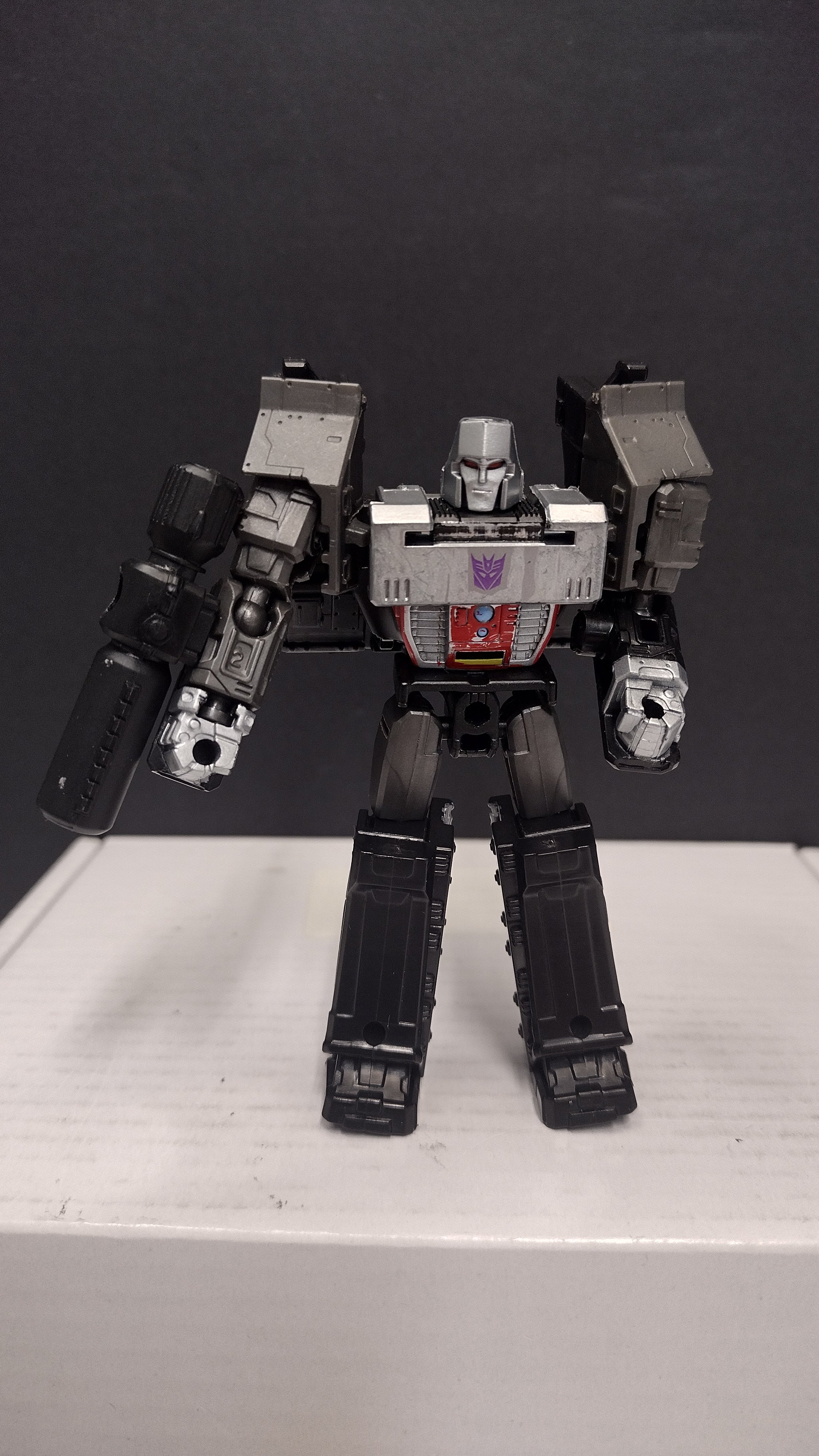 Transformers War for Cybertron: Kingdom Core Class WFC-K13 Megatron – Loose 3.5" Figure (Missing P-38 Handgun Accessory)