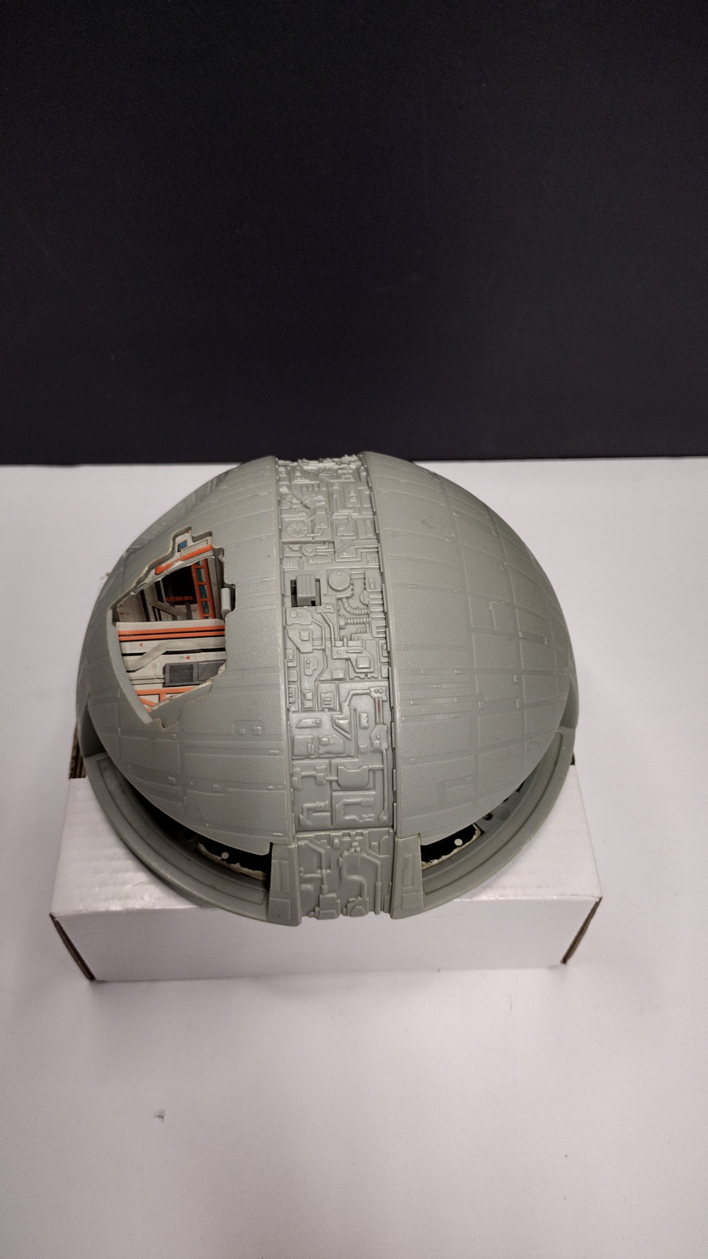 Vintage 1994 Galoob Micro Machines Star Wars Death Star Playset Incomplete