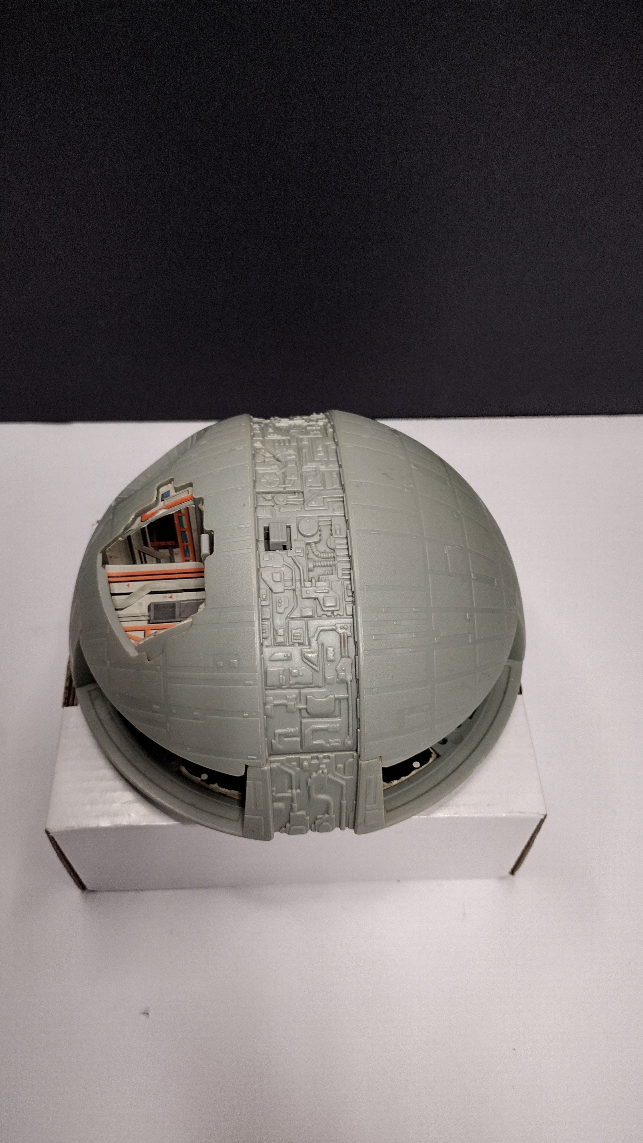 Vintage 1994 Galoob Micro Machines Star Wars Death Star Playset Incomplete