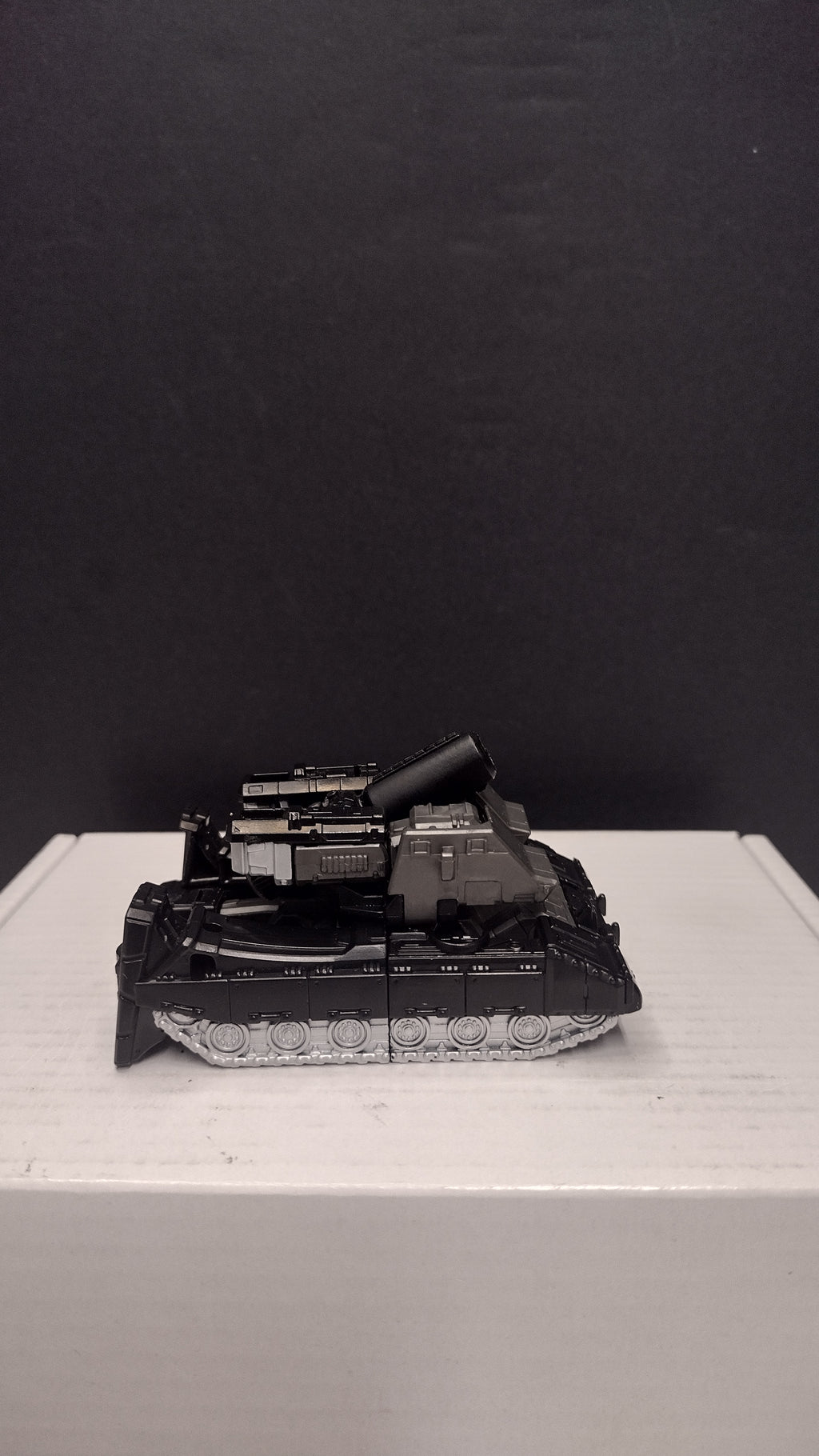 Transformers War for Cybertron: Kingdom Core Class WFC-K13 Megatron – Loose 3.5" Figure (Missing P-38 Handgun Accessory)