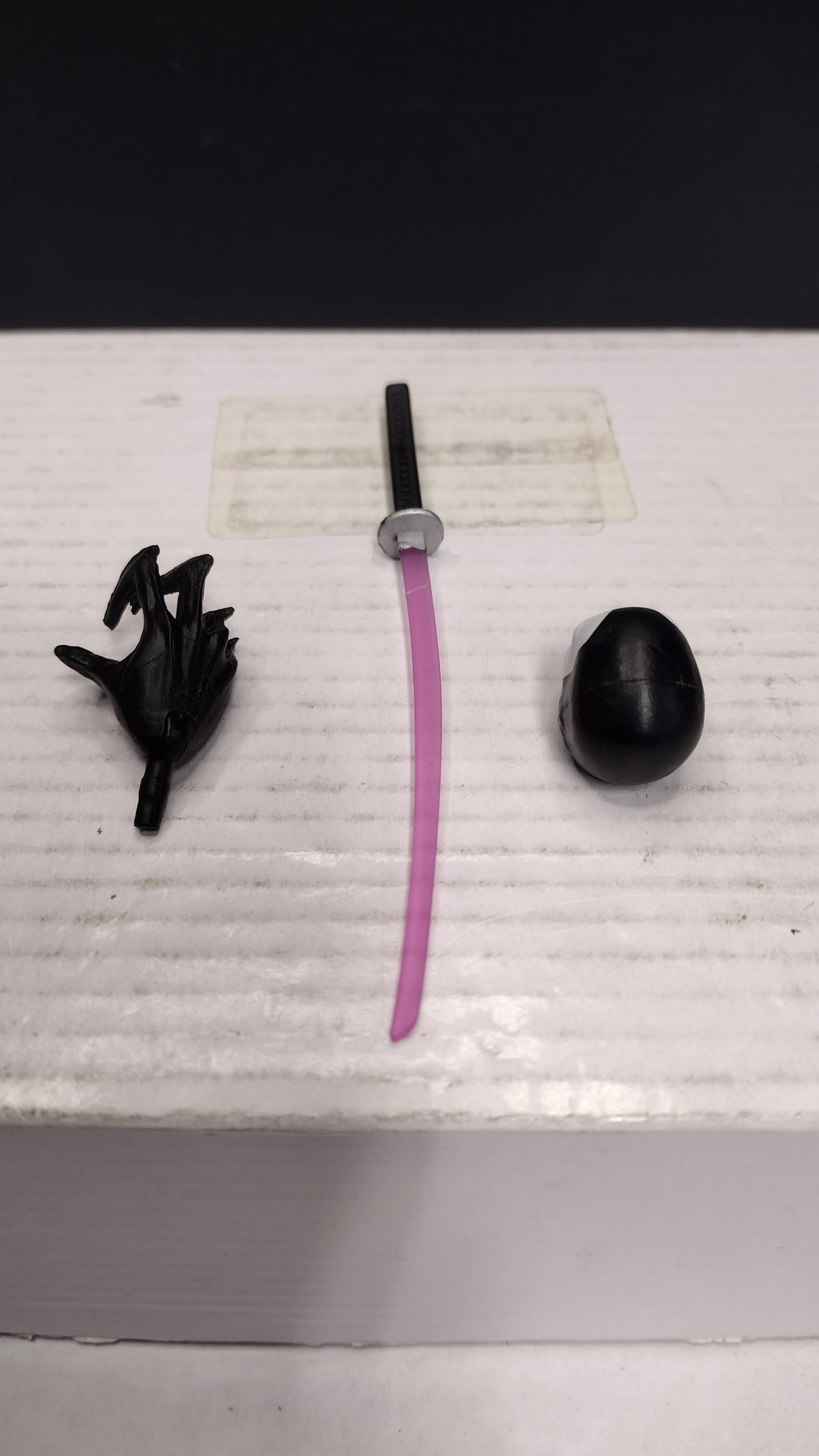 Marvel Legends Exclusive- Deadpool Back in Black- Accessories- Sword Hand Face