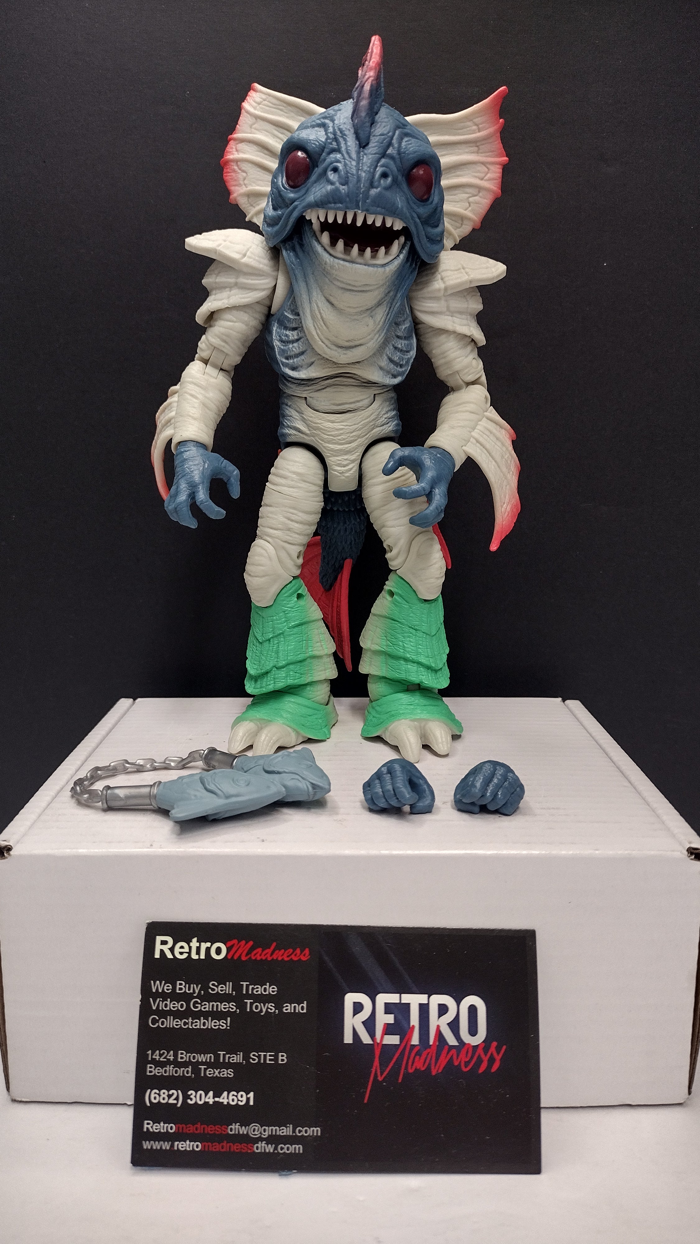 Authentic Power Rangers Lightning Collection: Pirantishead 7-Inch Deluxe Action Figure • Loose & 100% Complete (Hasbro)