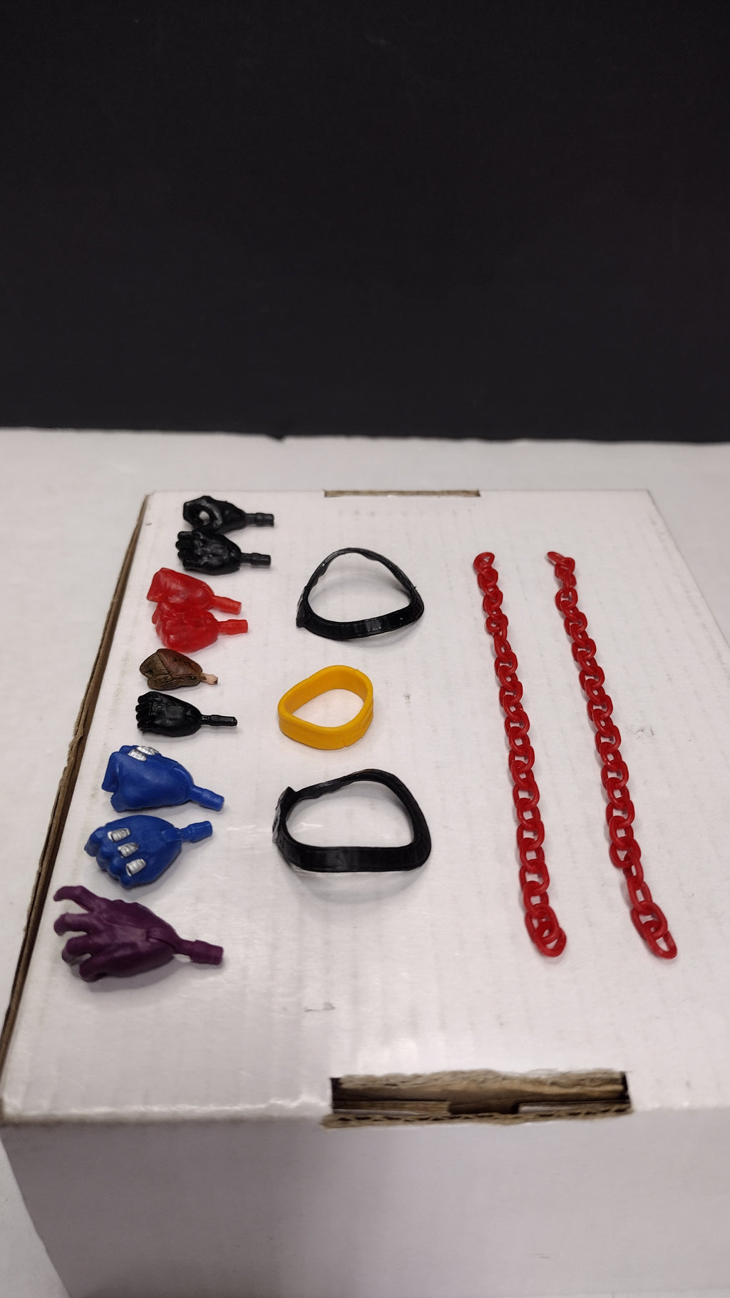 Marvel Legends Hands and More Parts Lot 15 Pieces