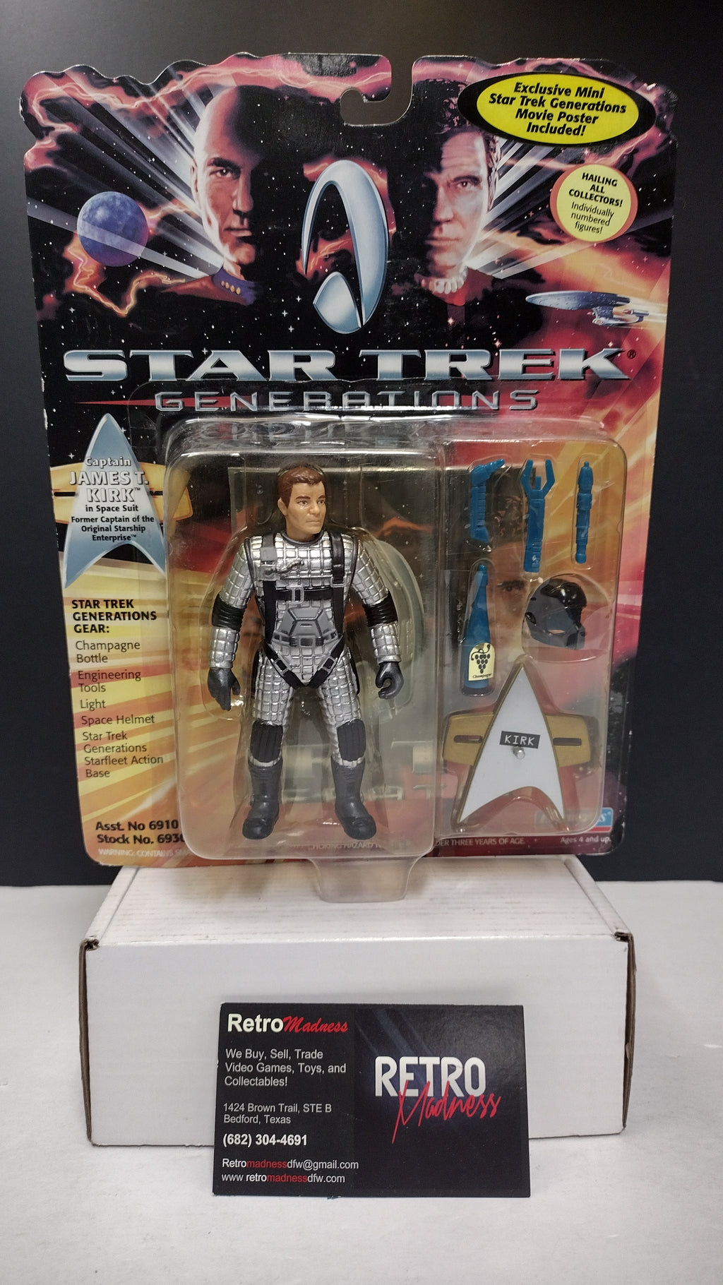 Vintage Star Trek Generations Captain James T. Kirk Space Suit 5" Figure- On Card