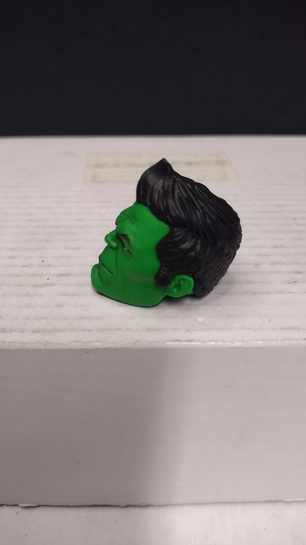 Marvel Legends: Totally Awesome Hulk BAF Head- Hasbro