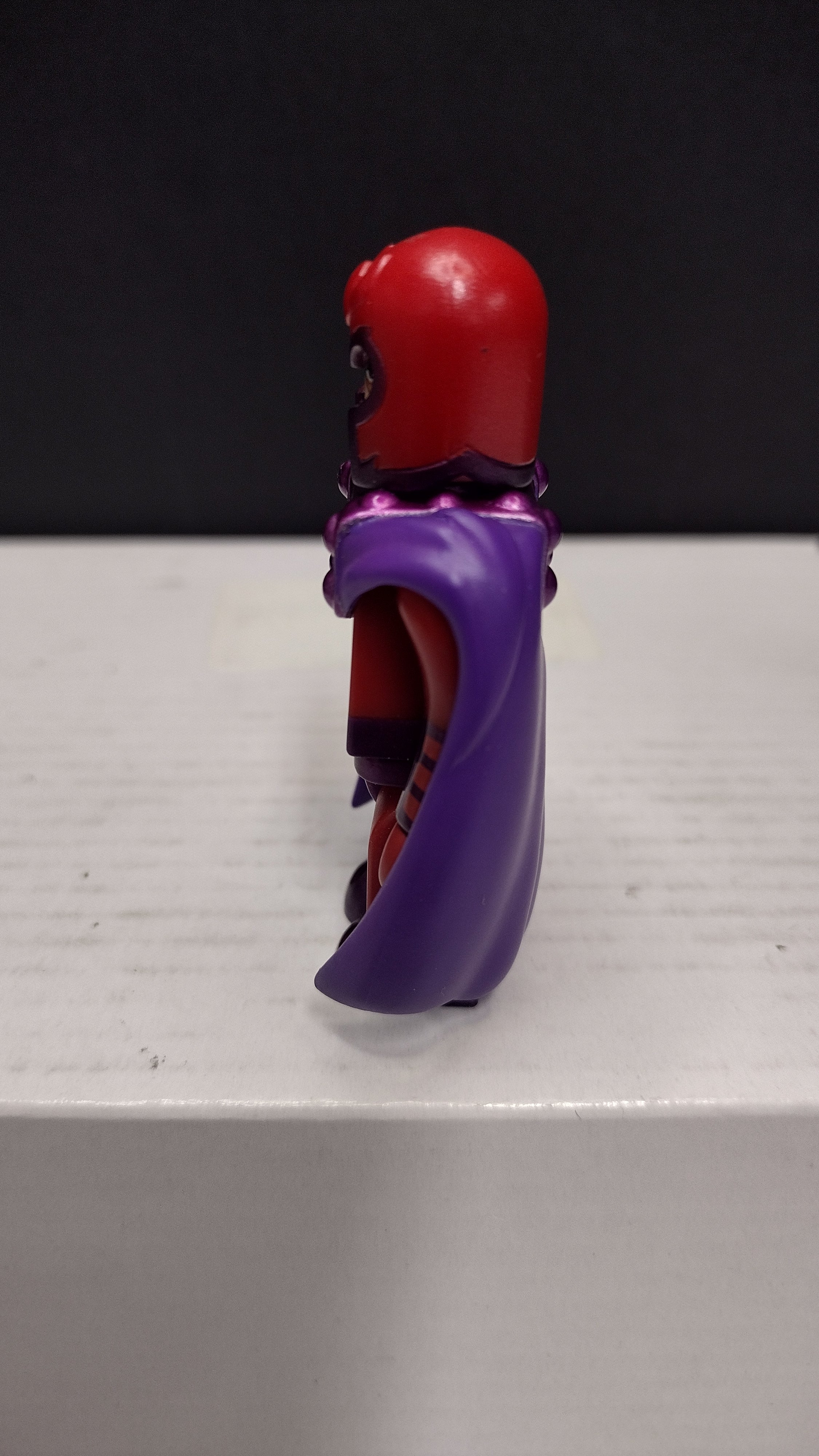 Authentic Marvel Super Heroes x Medicom Toy: Kubrick Series 3 – Magneto 100% Micro Figure • Classic Silver-Age Style (2004)