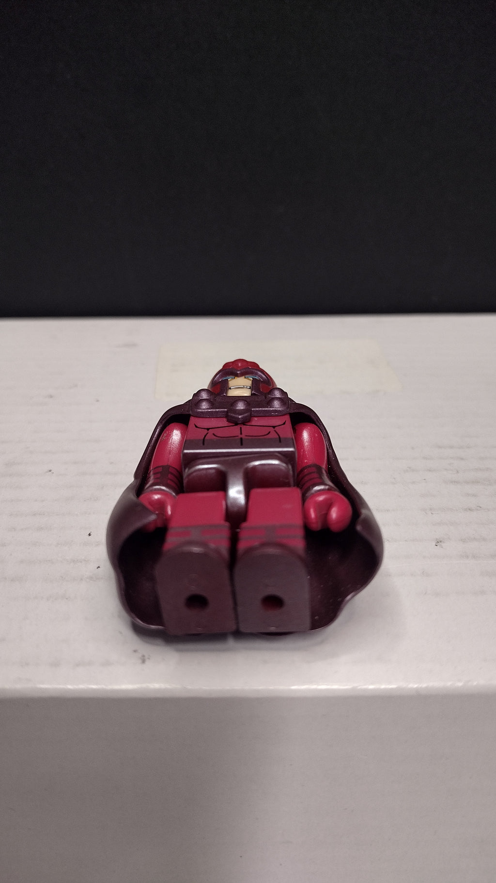Authentic Marvel Super Heroes x Medicom Toy: Kubrick Series 3 – Magneto 100% Micro Figure • Ultimate / Modern Variant (2004)