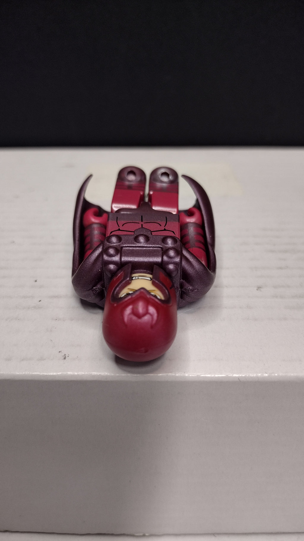 Authentic Marvel Super Heroes x Medicom Toy: Kubrick Series 3 – Magneto 100% Micro Figure • Ultimate / Modern Variant (2004)