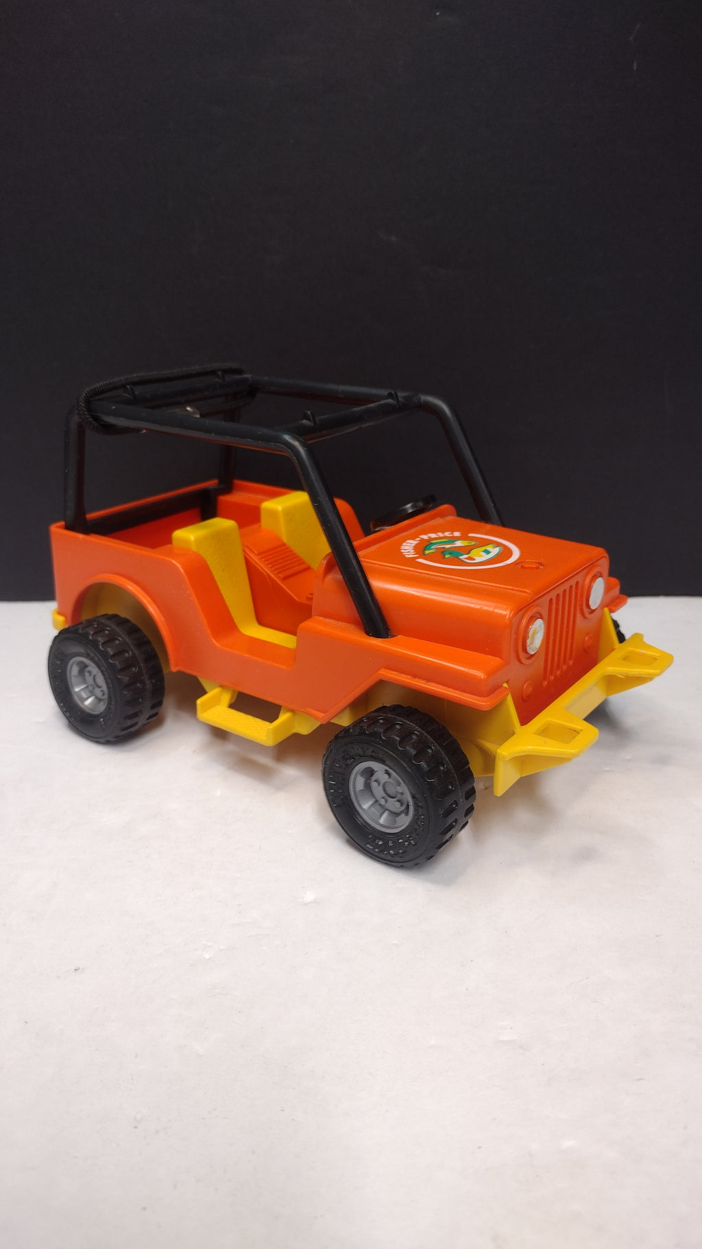 Fisher Price Adventure People Orange Northwoods Trailblazer Jeep 1977