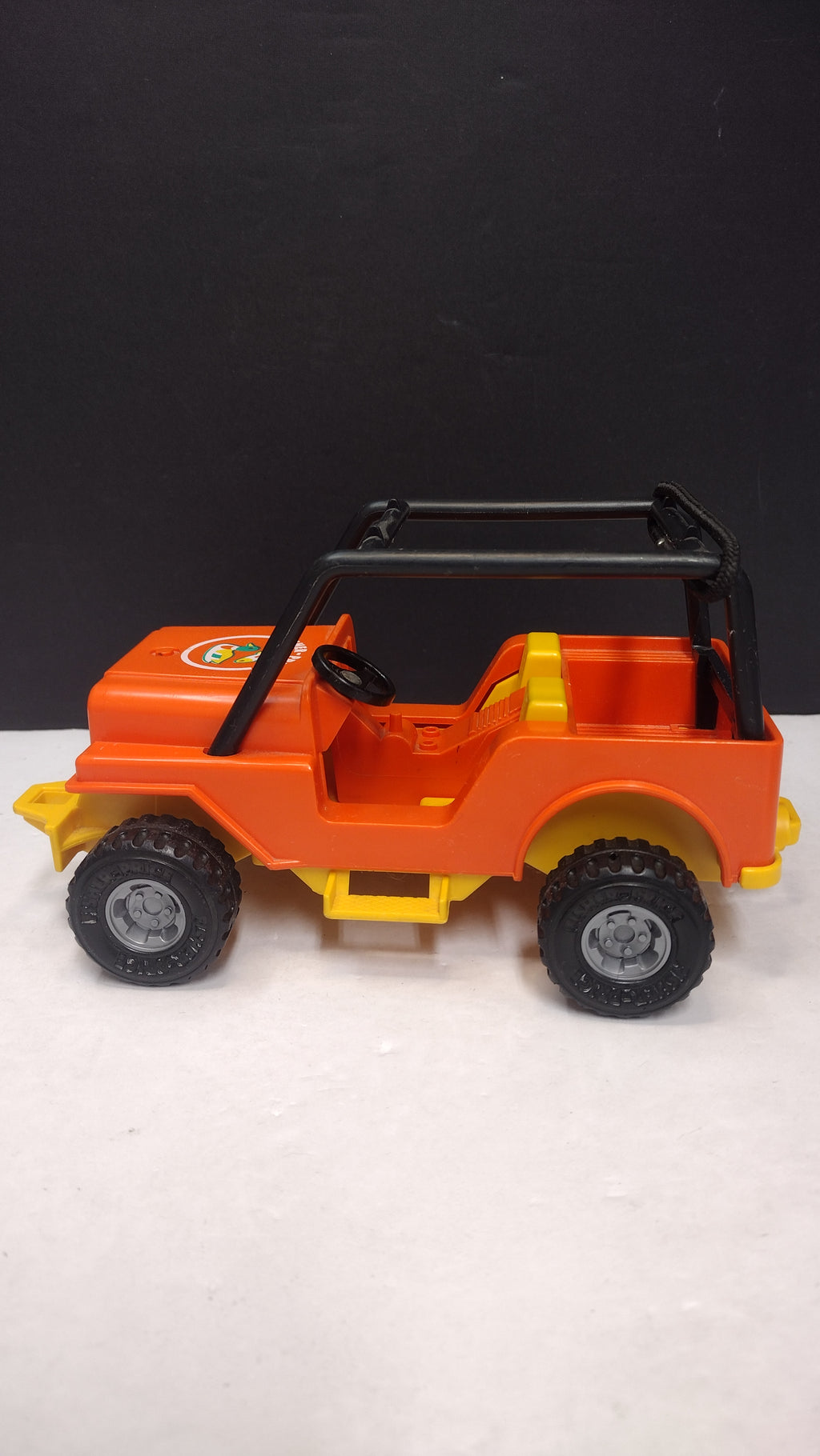 Fisher Price Adventure People Orange Northwoods Trailblazer Jeep 1977