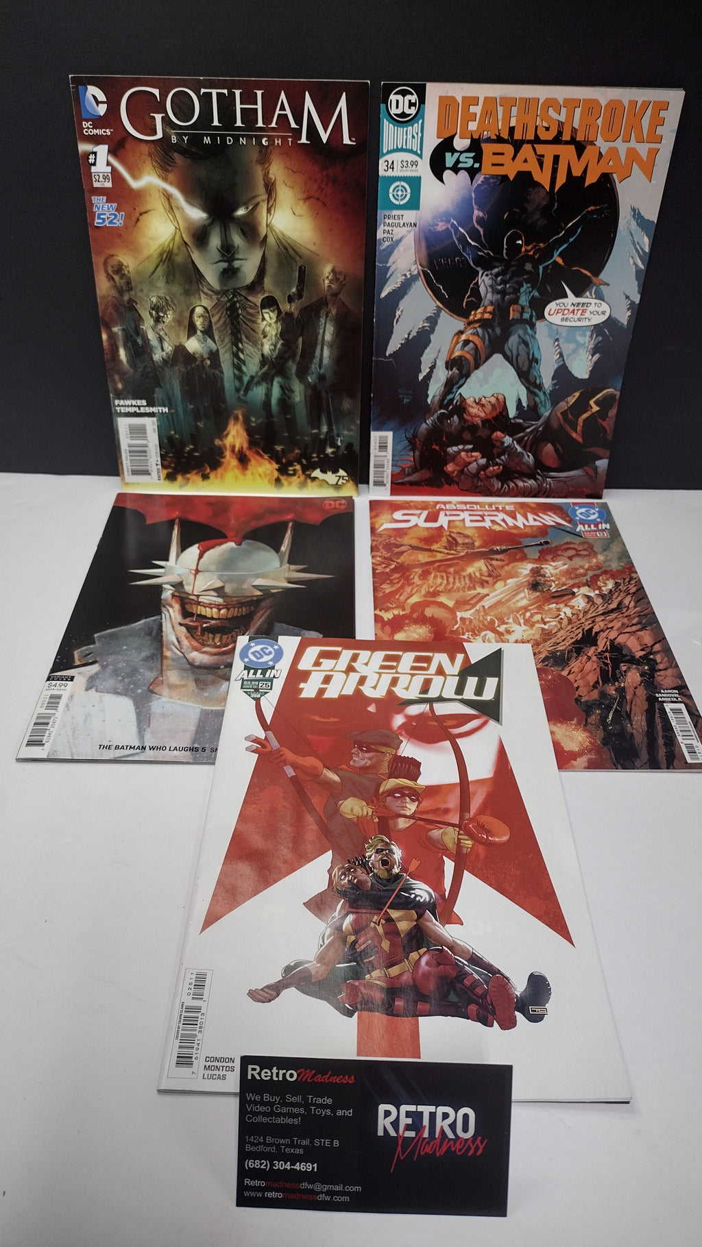 DC Comics Modern Era Lot – 5 Book Set - Lot M2 (Brand New / Unread)