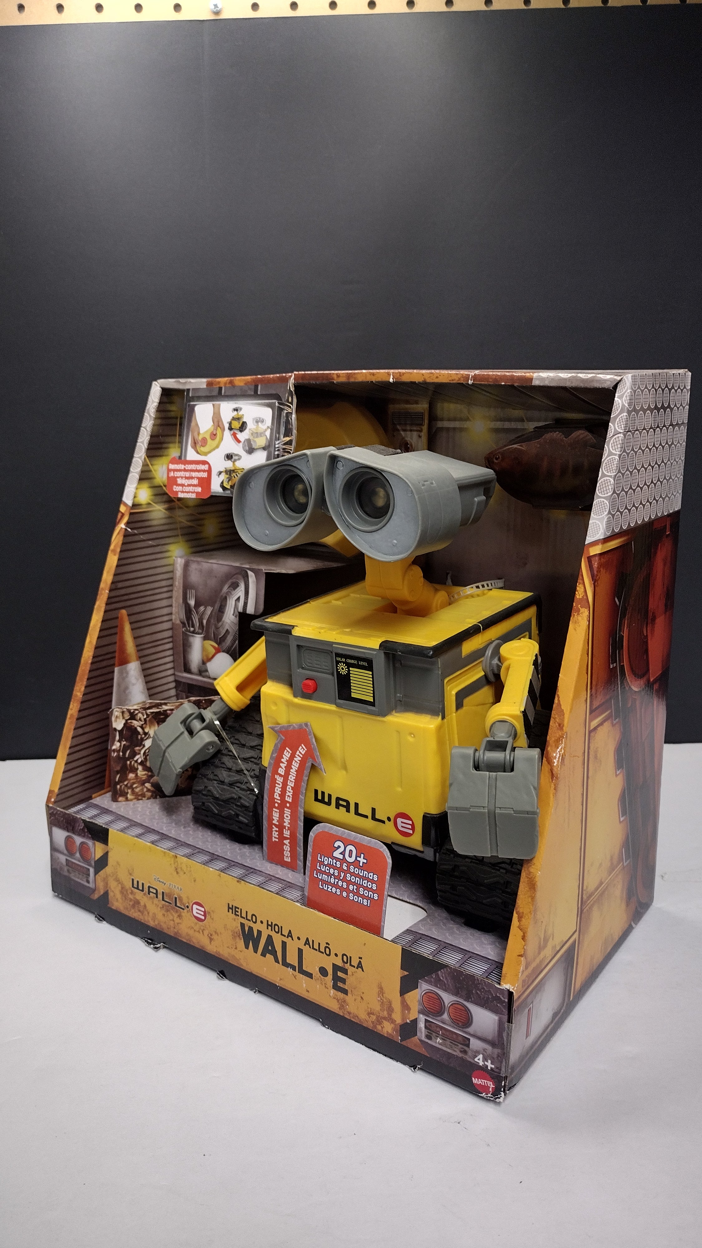 Hello Wall-E Disney Remote Control Robot With Box (Tested and Working)