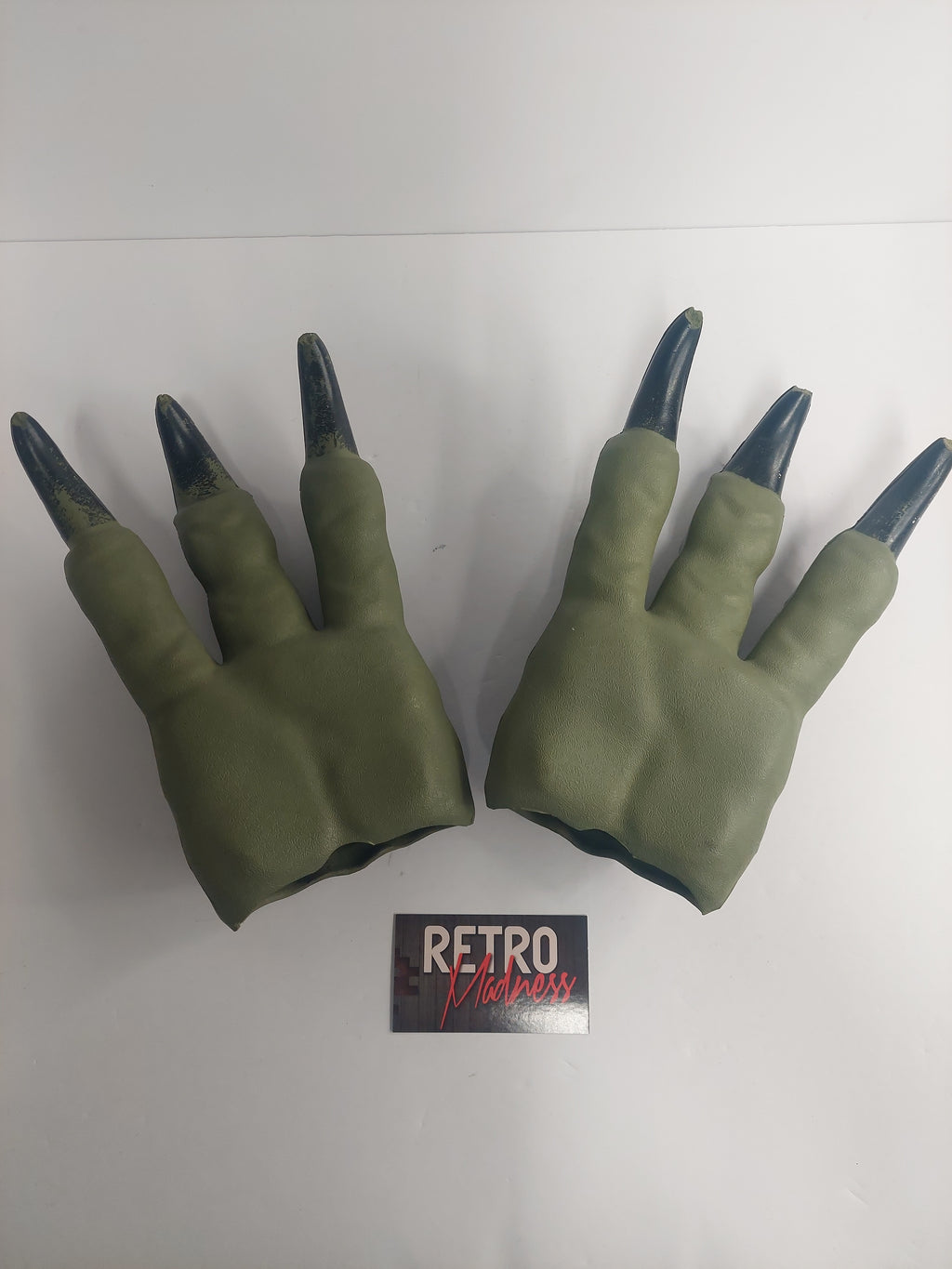Jurassic World JW Velociraptor Raptor Green Claws
