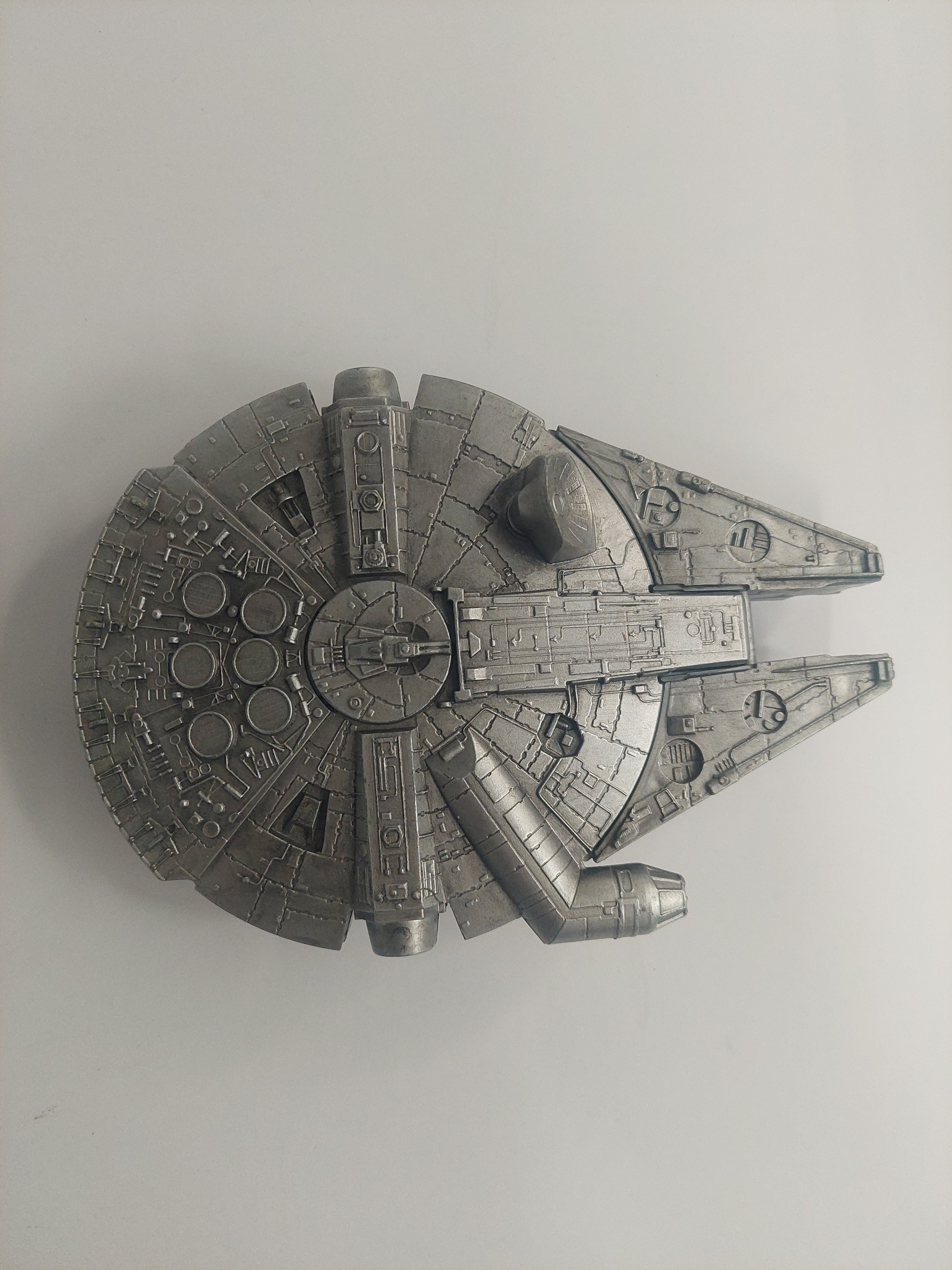 Vintage 1996 Star Wars Millennium Falcon Case for C-3PO Timepiece- (Case Only)