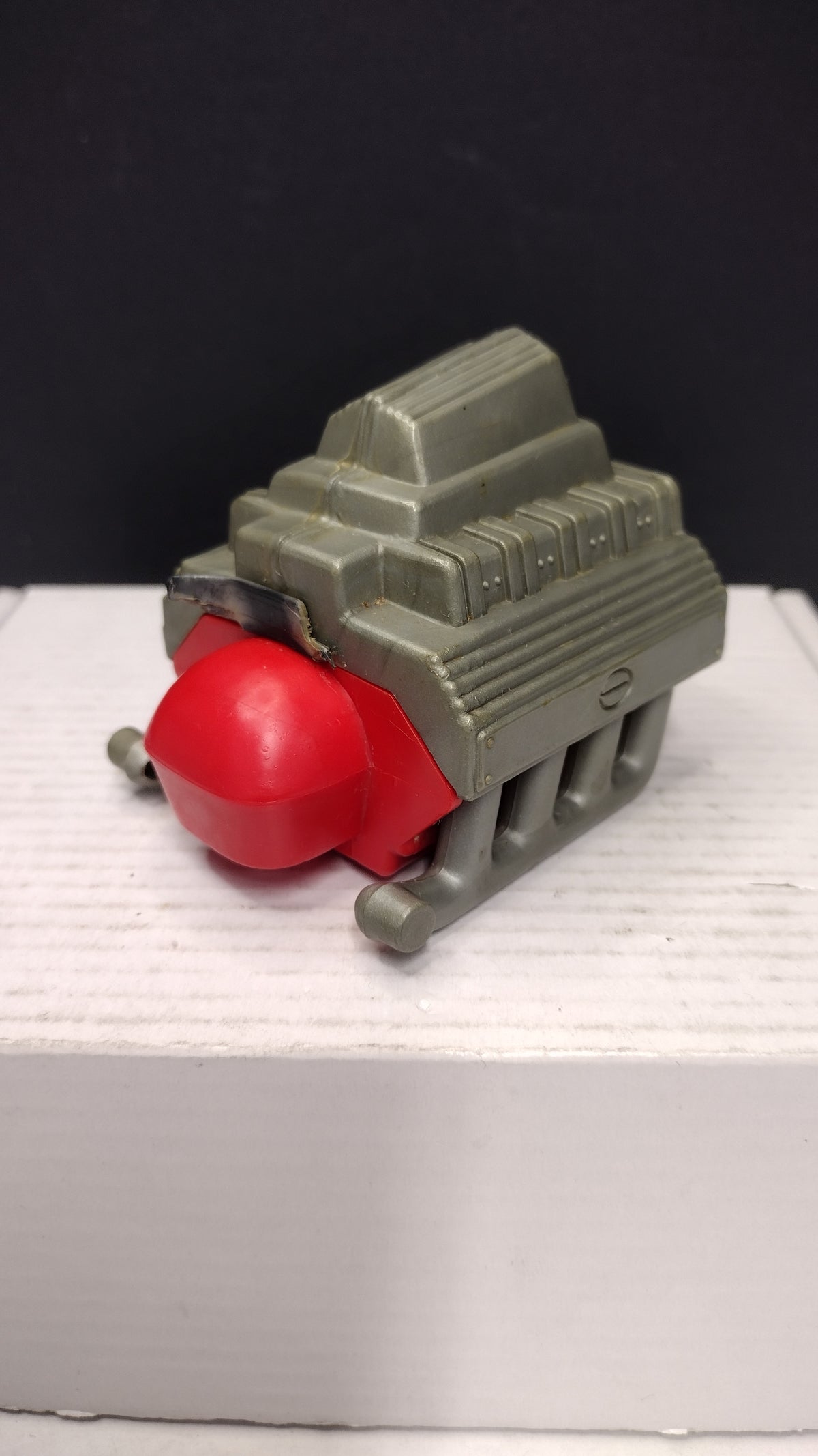 1975 Kenner Six Million Dollar Man Bionic Engine Block (Broken Handle)