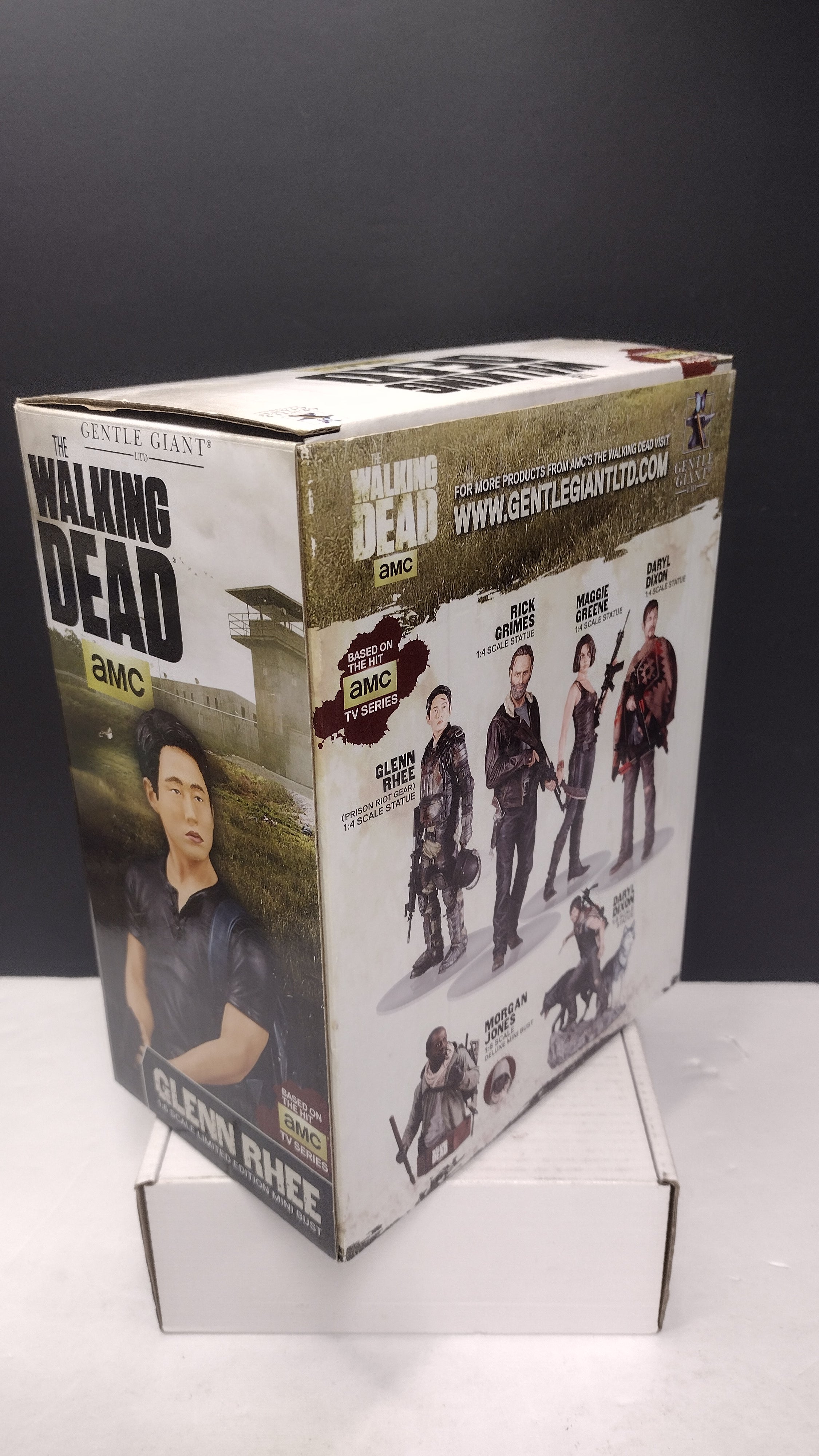2015 Gentle Giant The Walking Dead Glenn Rhee Limited Edition Mini Bust Statue #106 (Open Box / Great Condition)