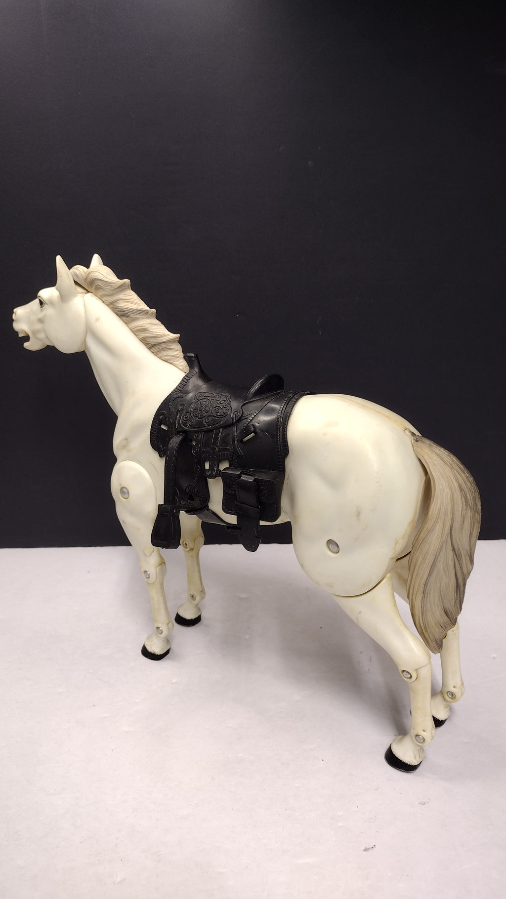 Vintage 1973 Gabriel Toys Lone Ranger SILVER HORSE Action Figure with Saddle