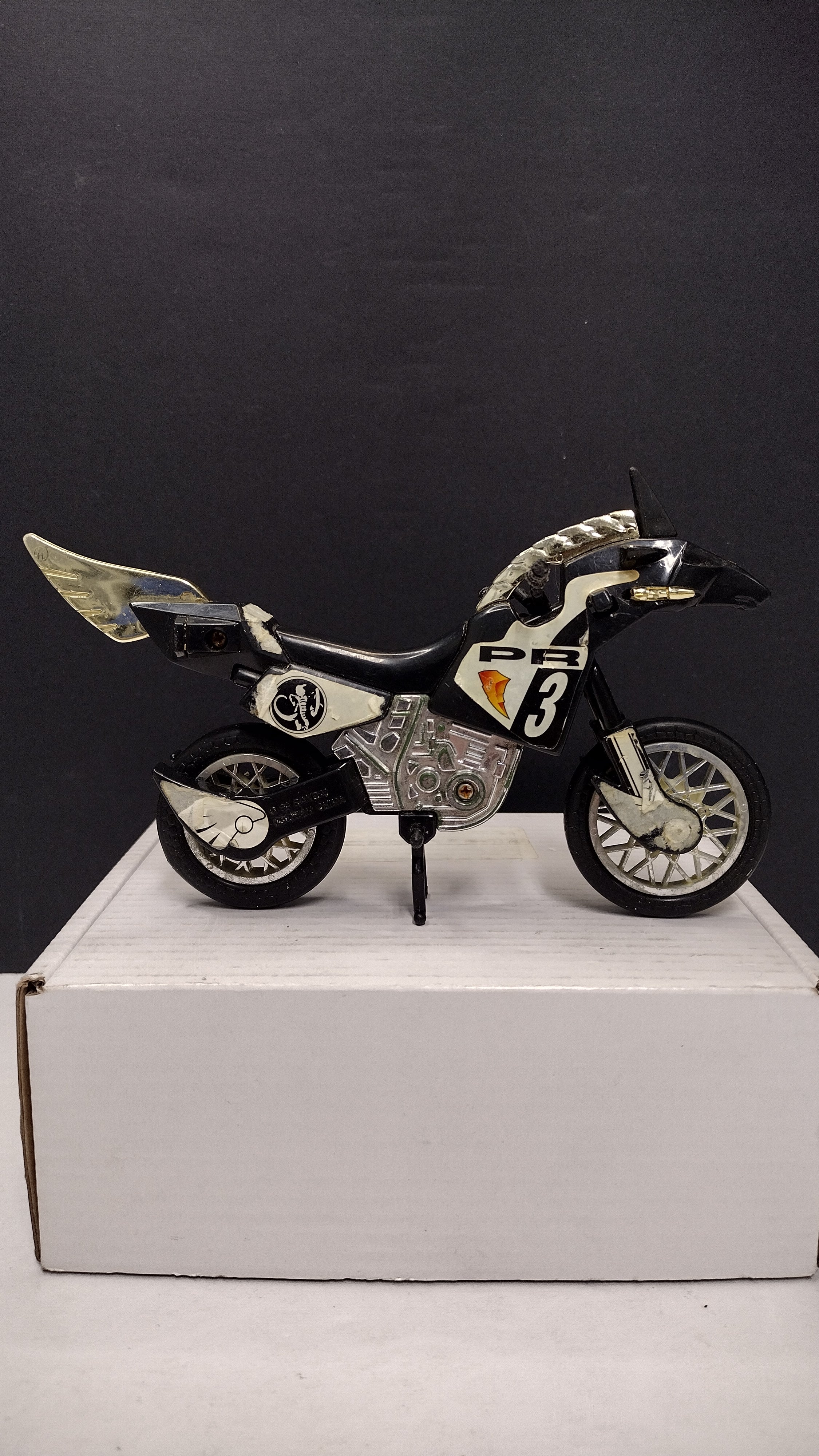 Vintage 1994 Bandai Mighty Morphin Power Rangers Black Thunder Bike Vehicle (Loose)