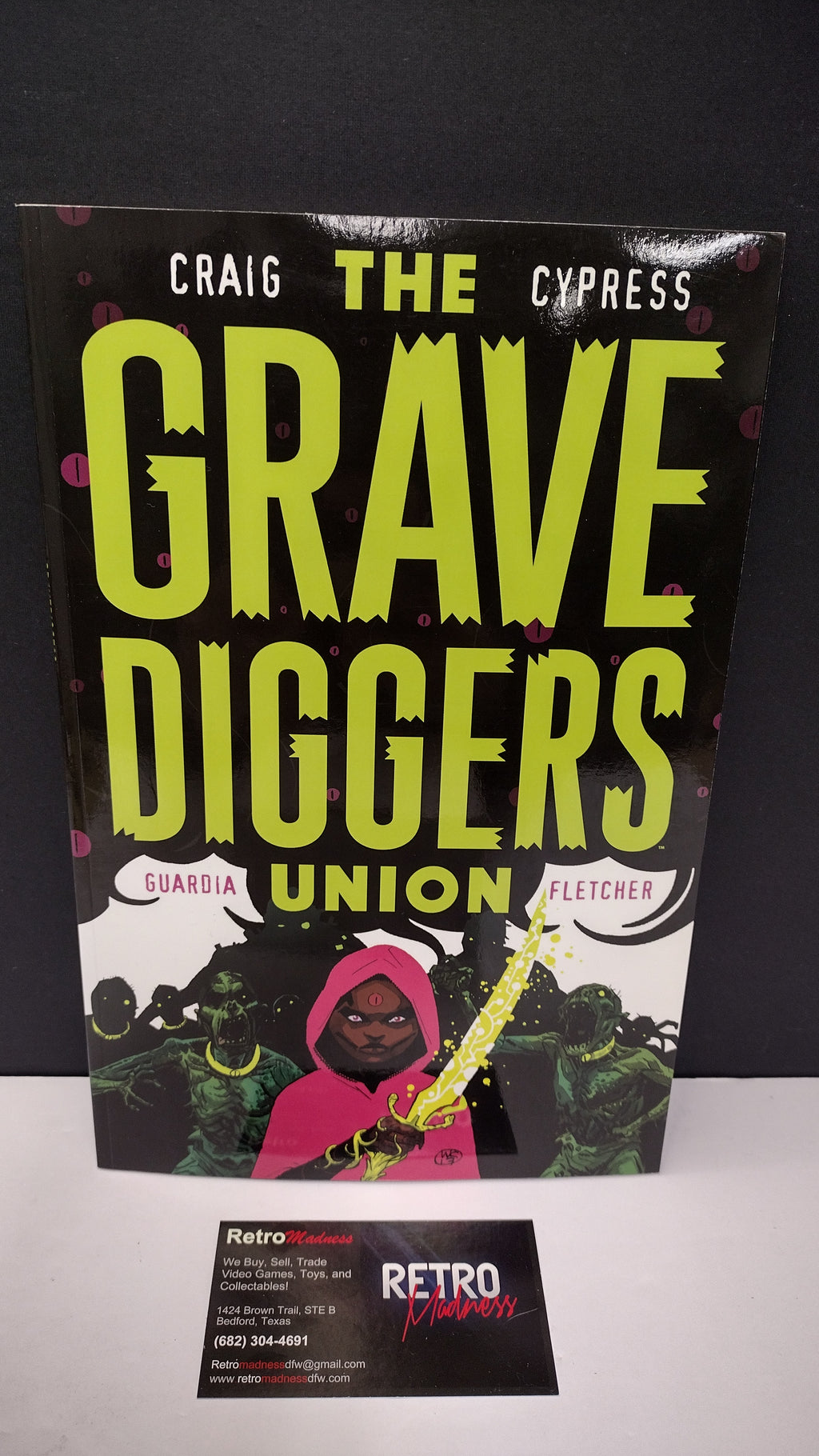 (MATURE) The Gravediggers Union Volume 2 by Wes Craig – New Paperback