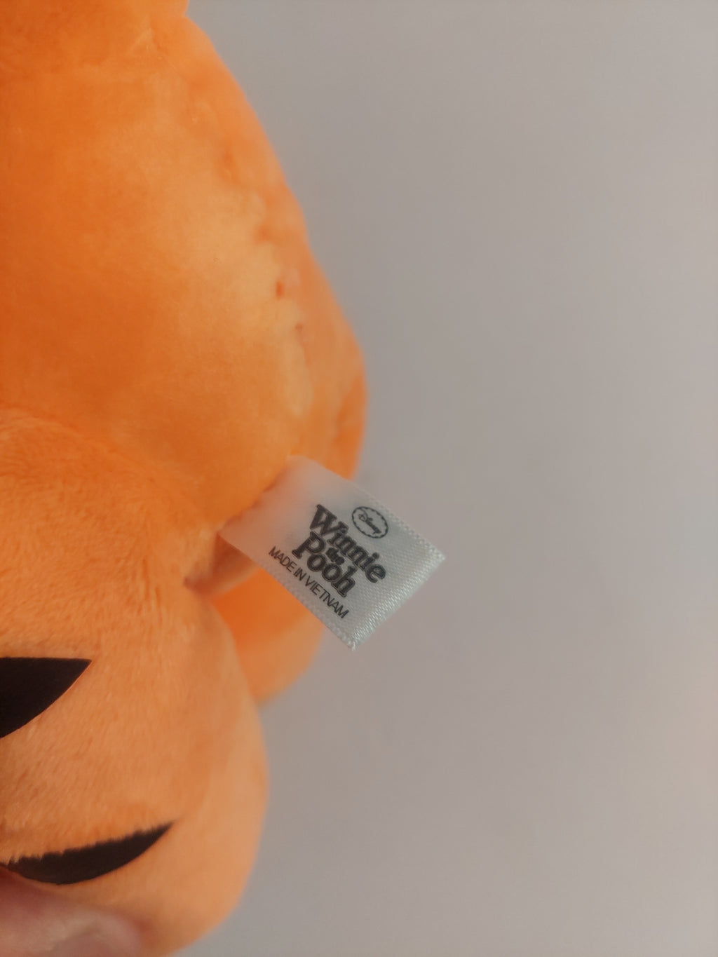 Disney Winnie the Pooh Tigger 9" Plush