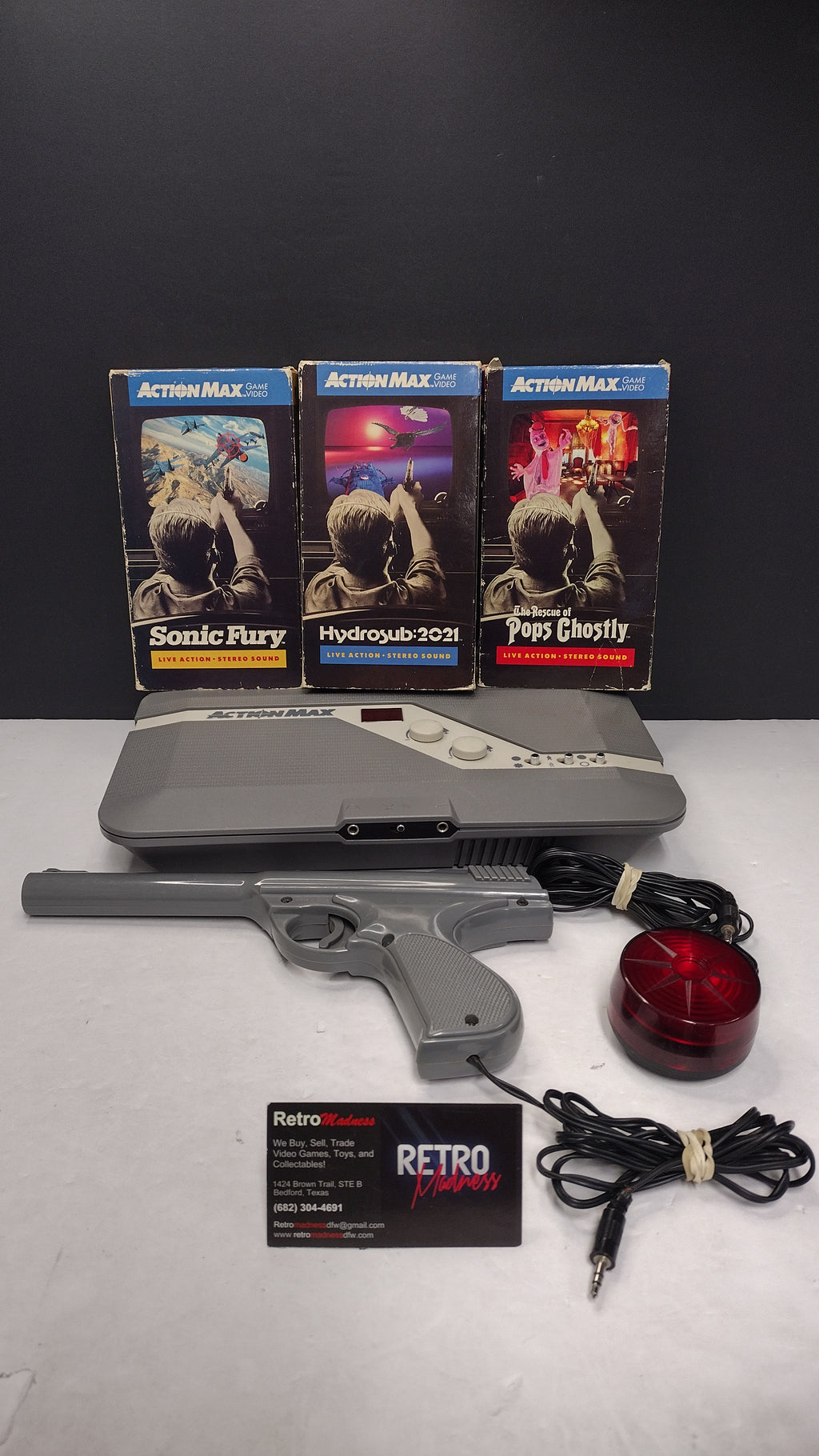 Vintage Action Max AM-1000 NTSC VHS Gaming System Lot - Console, Light Gun, Sensor & 3 Games - Untested