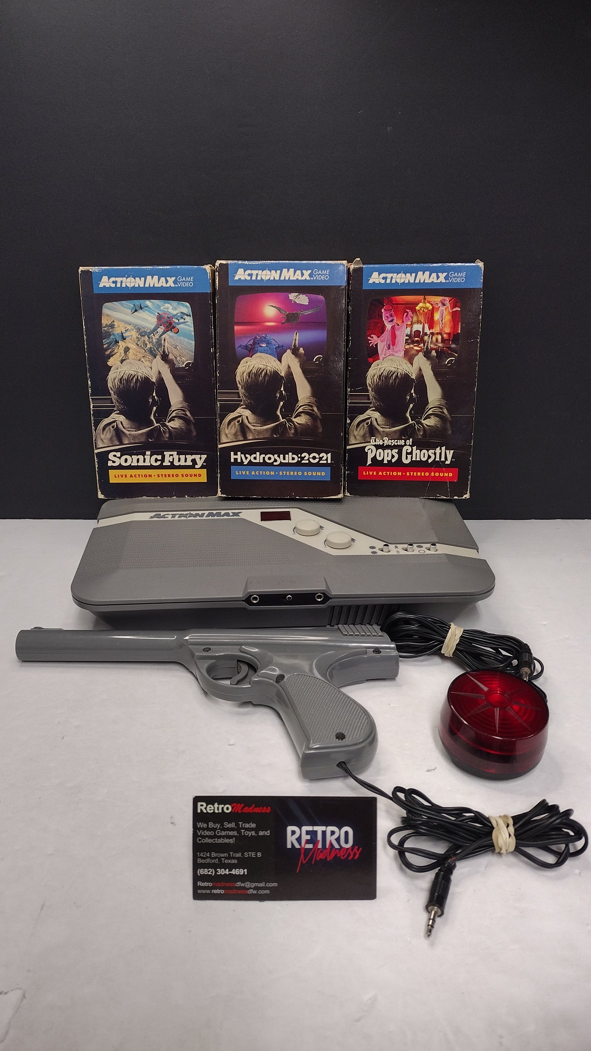 Vintage Action Max AM-1000 NTSC VHS Gaming System Lot - Console, Light Gun, Sensor & 3 Games - Untested