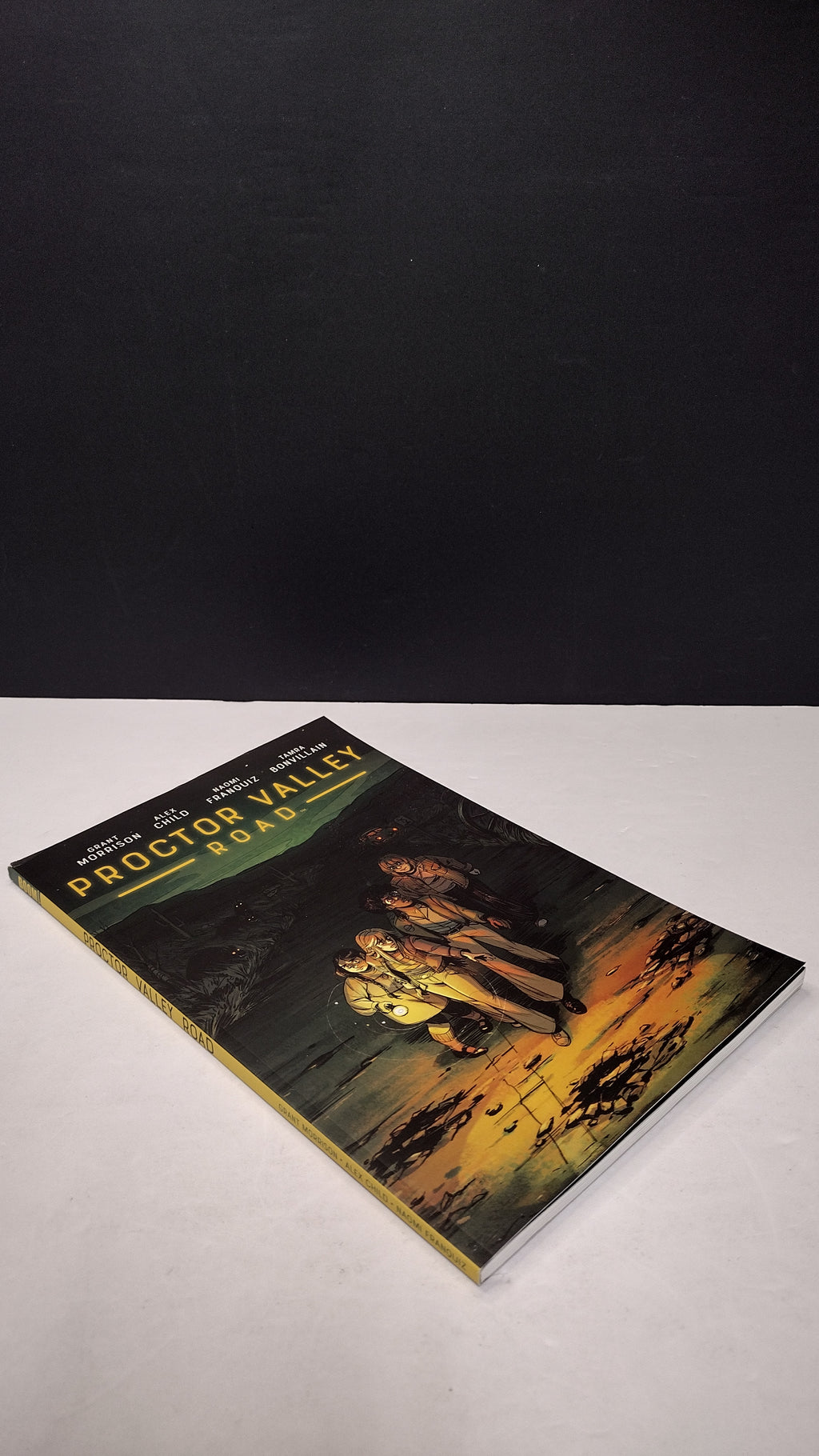 (MATURE) Proctor Valley Road by Grant Morrison & Alex Child – New Paperback