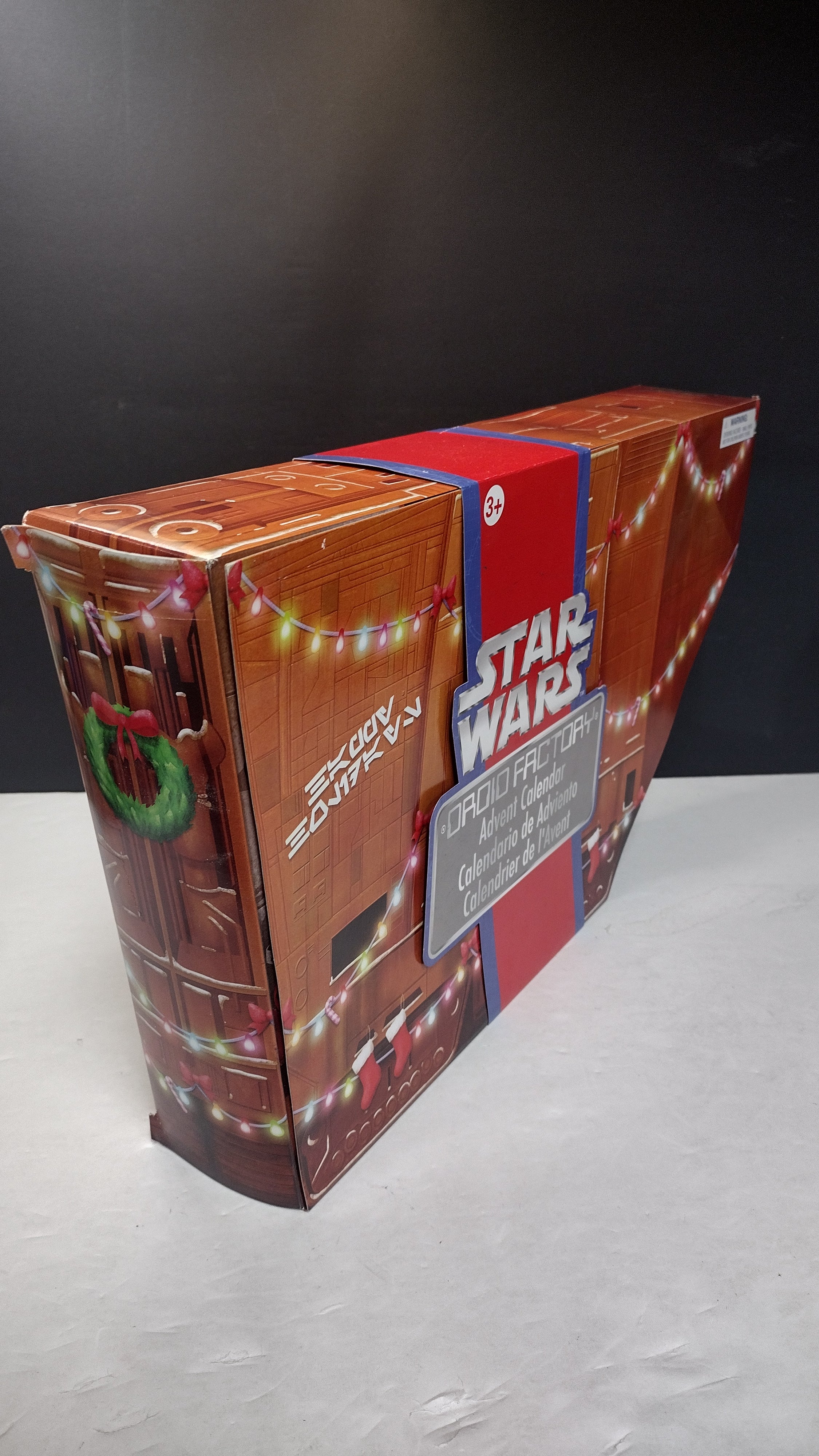2022 Disney Parks Star Wars Droid Factory Holiday Advent Calendar NIB (Box Damage)